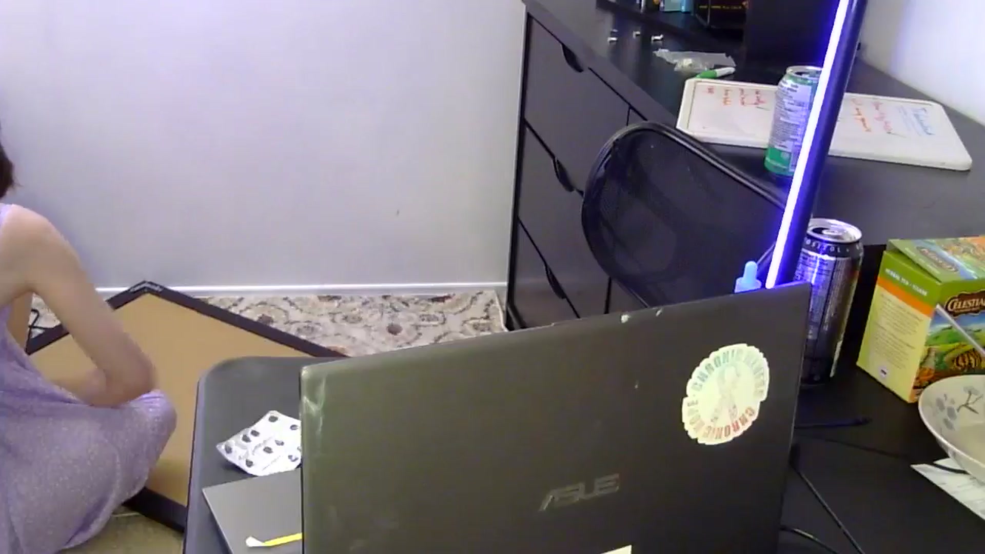 Gallery image thumbnail from antidreamgirl's myfreecams stream on, 05/25/2024, 04:05 image 15 of 20