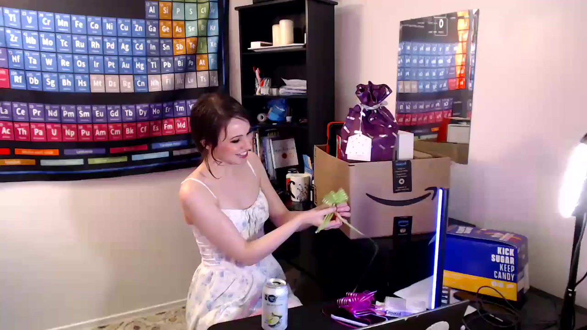 Gallery image thumbnail from antidreamgirl's myfreecams stream on, 06/08/2024, 04:25 image 1 of 20