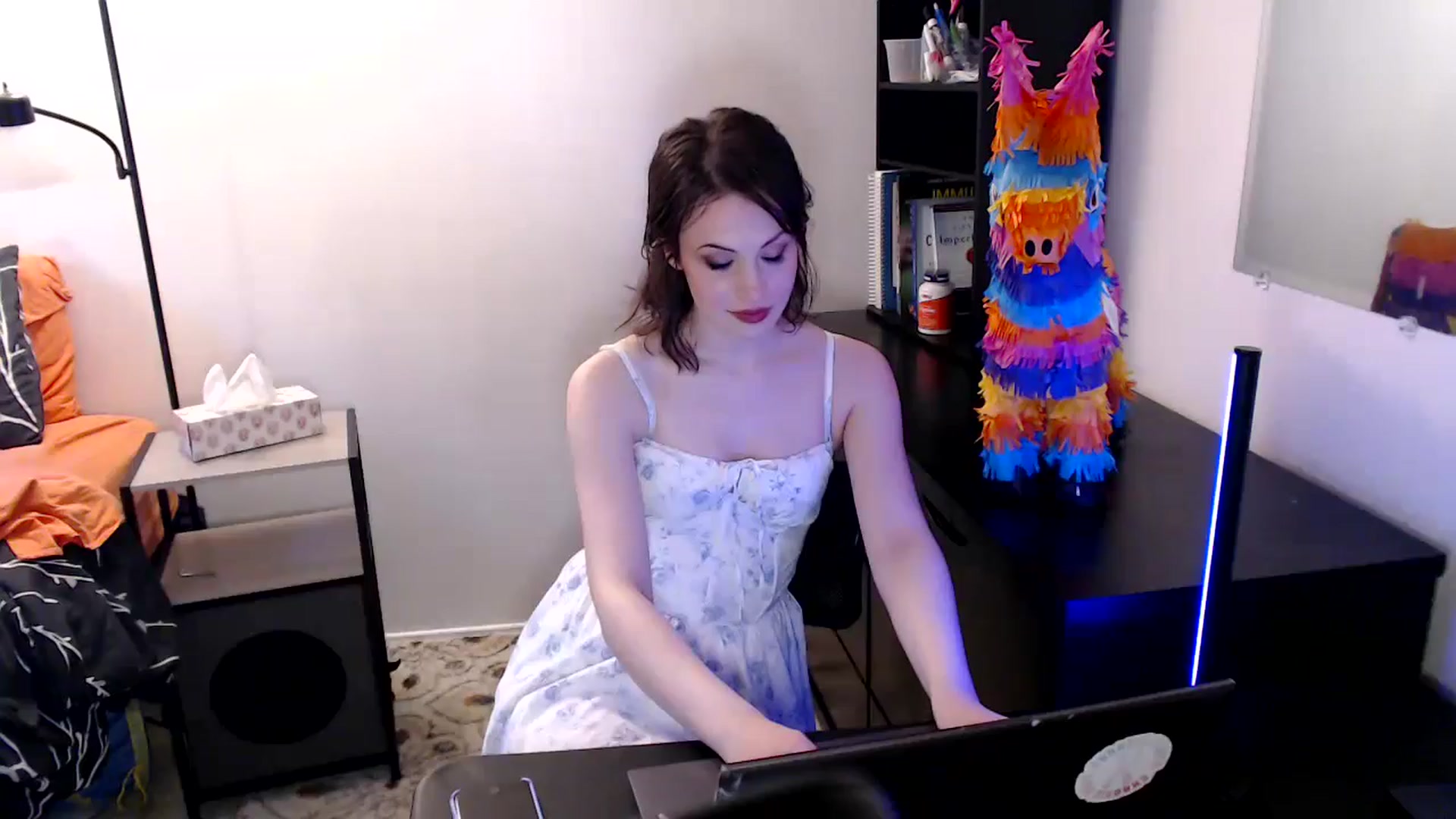 Gallery image thumbnail from antidreamgirl's myfreecams stream on, 06/13/2024, 24:18 image 1 of 20