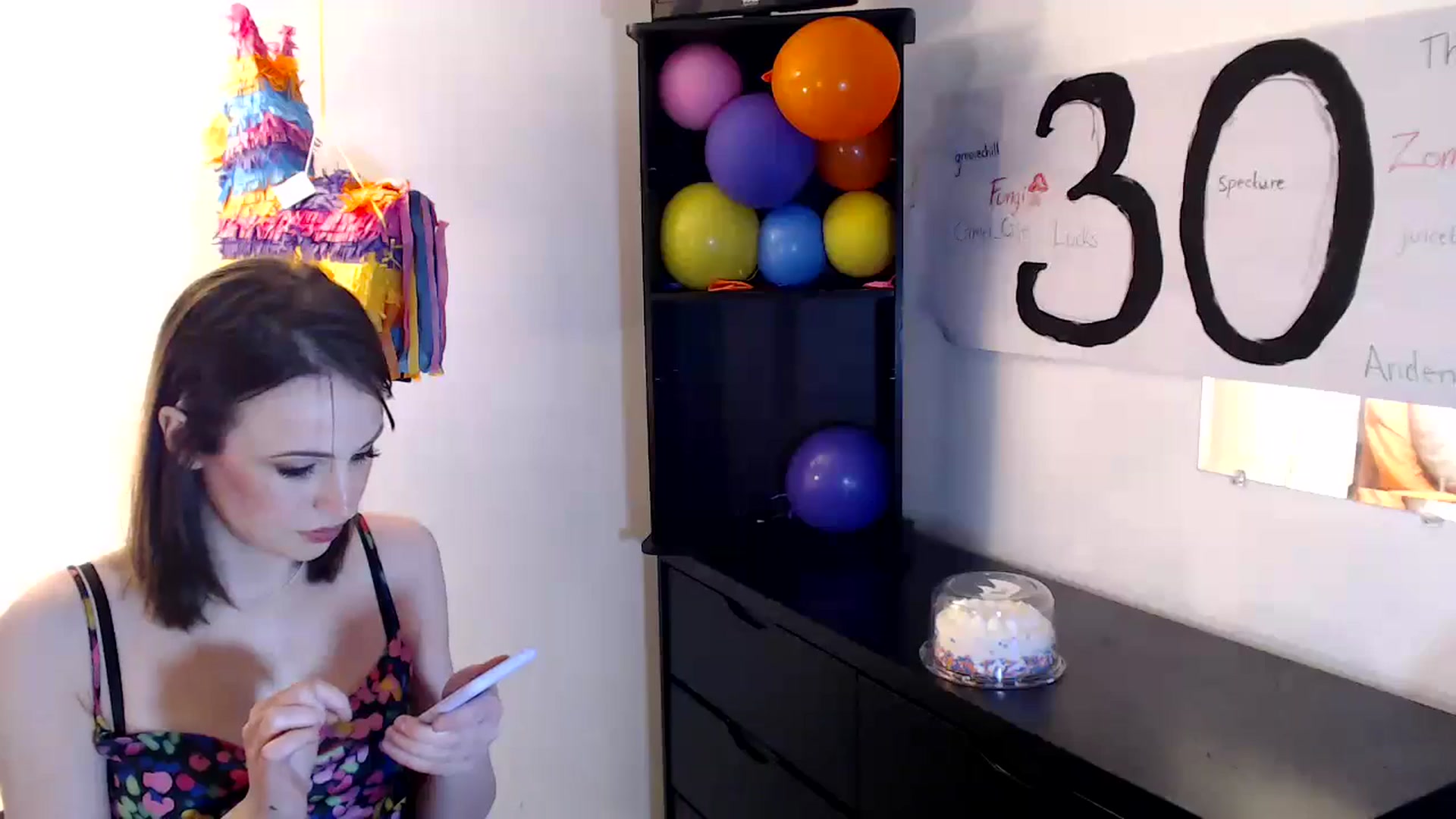 Gallery image thumbnail from antidreamgirl's myfreecams stream on, 06/15/2024, 22:25 image 8 of 20