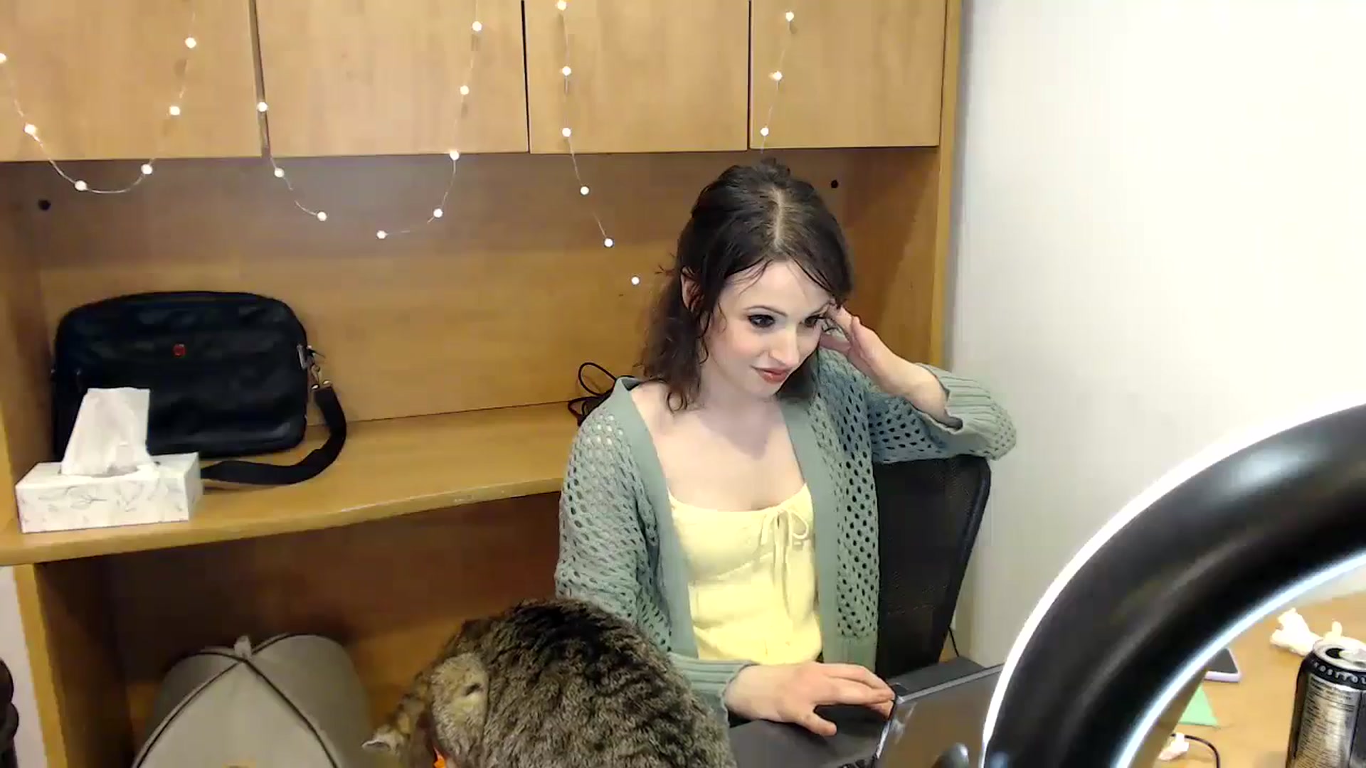 Gallery image thumbnail from antidreamgirl's myfreecams stream on, 06/18/2024, 24:01 image 13 of 20