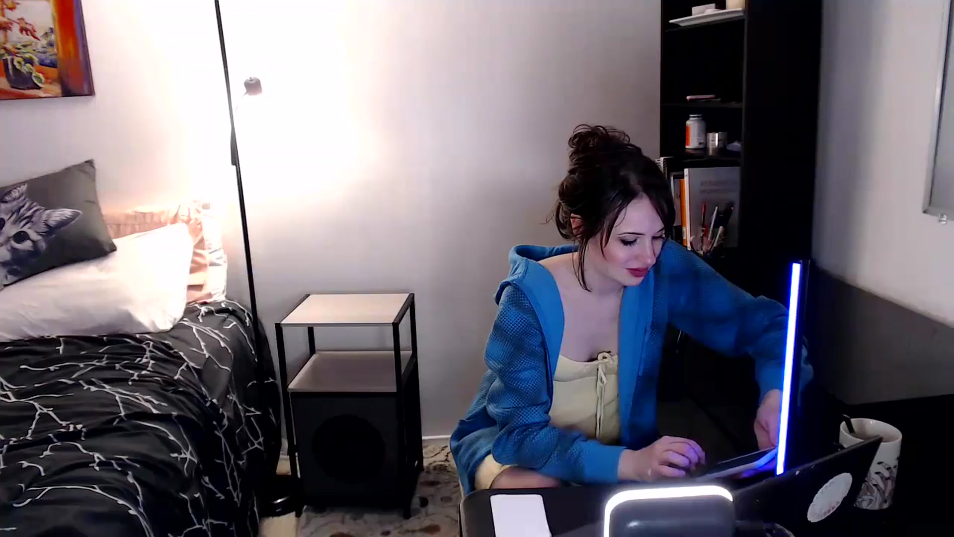 Gallery image thumbnail from antidreamgirl's myfreecams stream on, 06/20/2024, 04:49 image 20 of 20