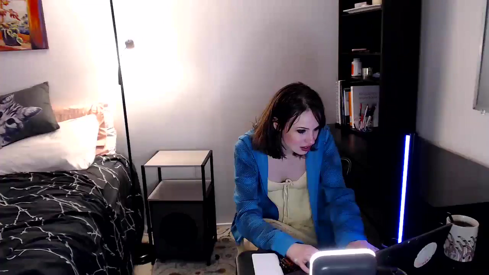 Gallery image thumbnail from antidreamgirl's myfreecams stream on, 06/20/2024, 04:49 image 18 of 20