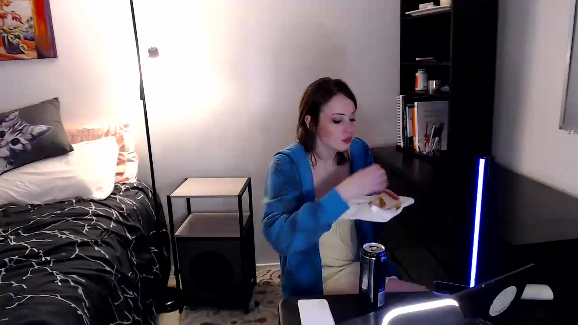 Gallery image thumbnail from antidreamgirl's myfreecams stream on, 06/20/2024, 04:49 image 15 of 20