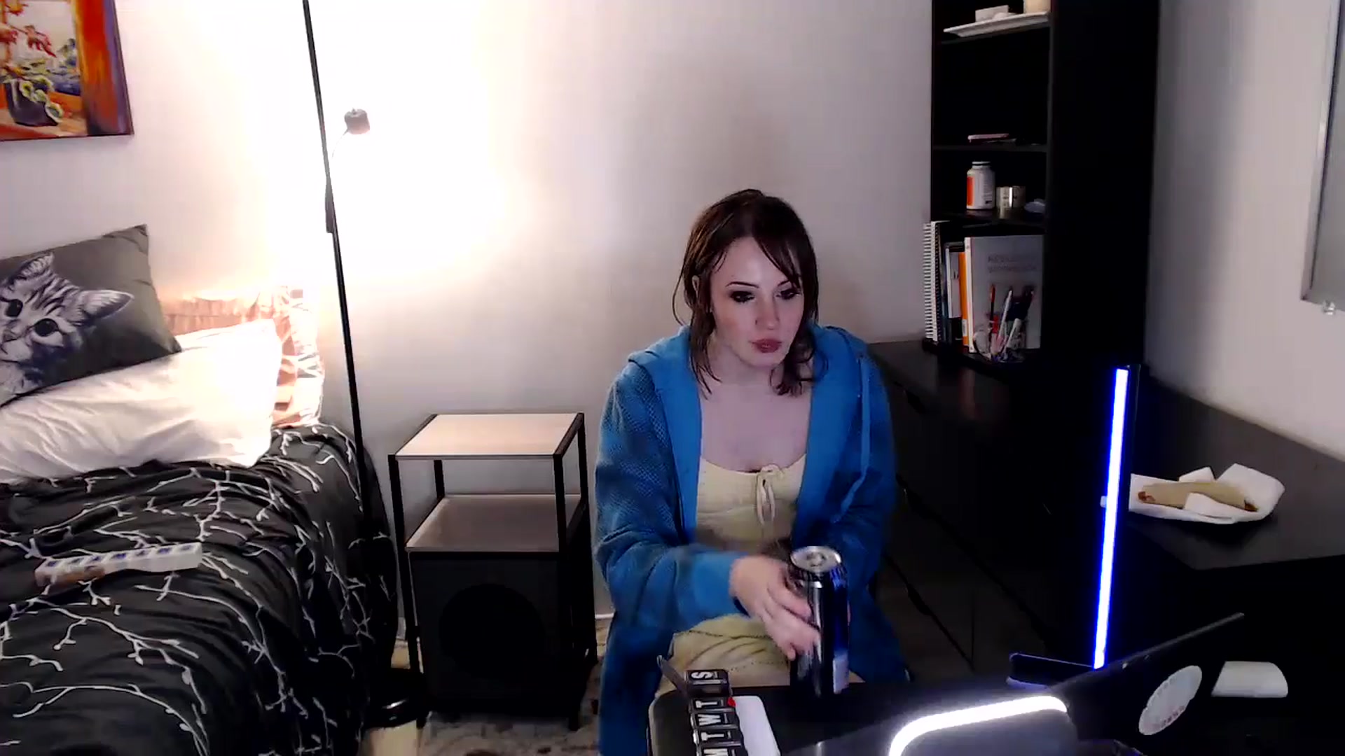 Gallery image thumbnail from antidreamgirl's myfreecams stream on, 06/20/2024, 04:49 image 14 of 20
