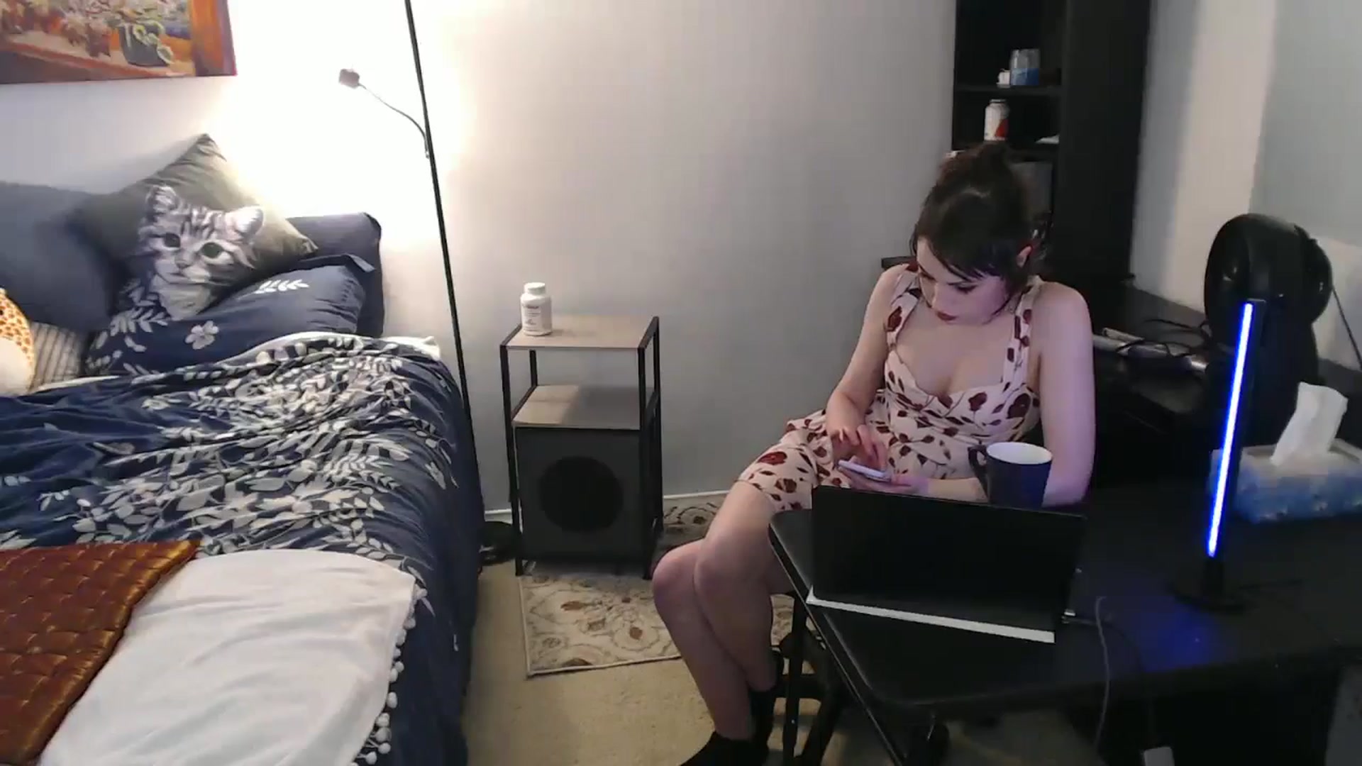 Gallery image thumbnail from antidreamgirl's myfreecams stream on, 07/11/2024, 23:56 image 6 of 20
