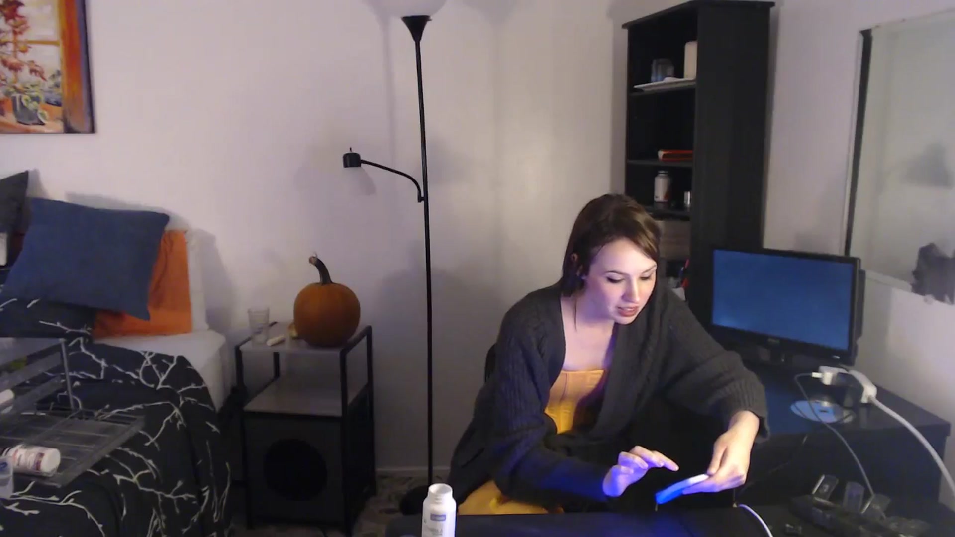Gallery image thumbnail from antidreamgirl's myfreecams stream on, 10/12/2024, 23:41 image 10 of 20