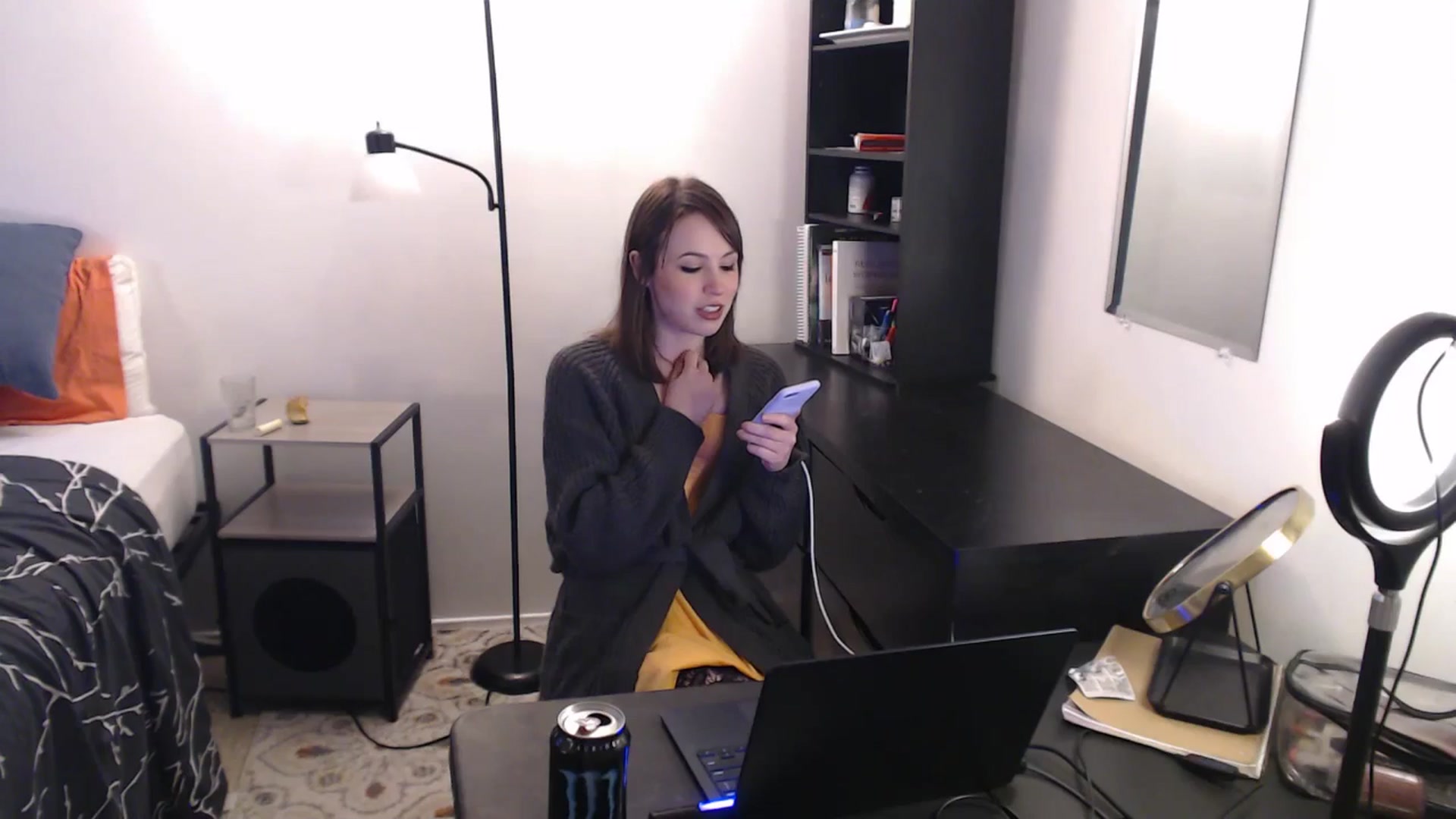 Gallery image thumbnail from antidreamgirl's myfreecams stream on, 10/12/2024, 23:41 image 5 of 20