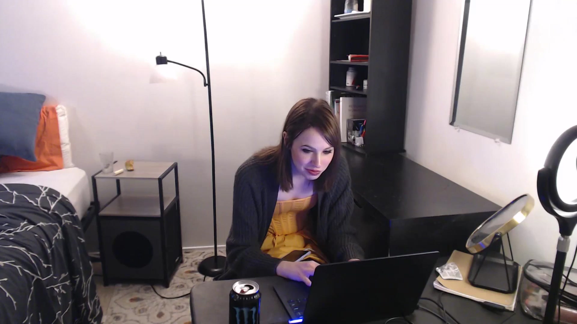 Gallery image thumbnail from antidreamgirl's myfreecams stream on, 10/12/2024, 23:41 image 4 of 20