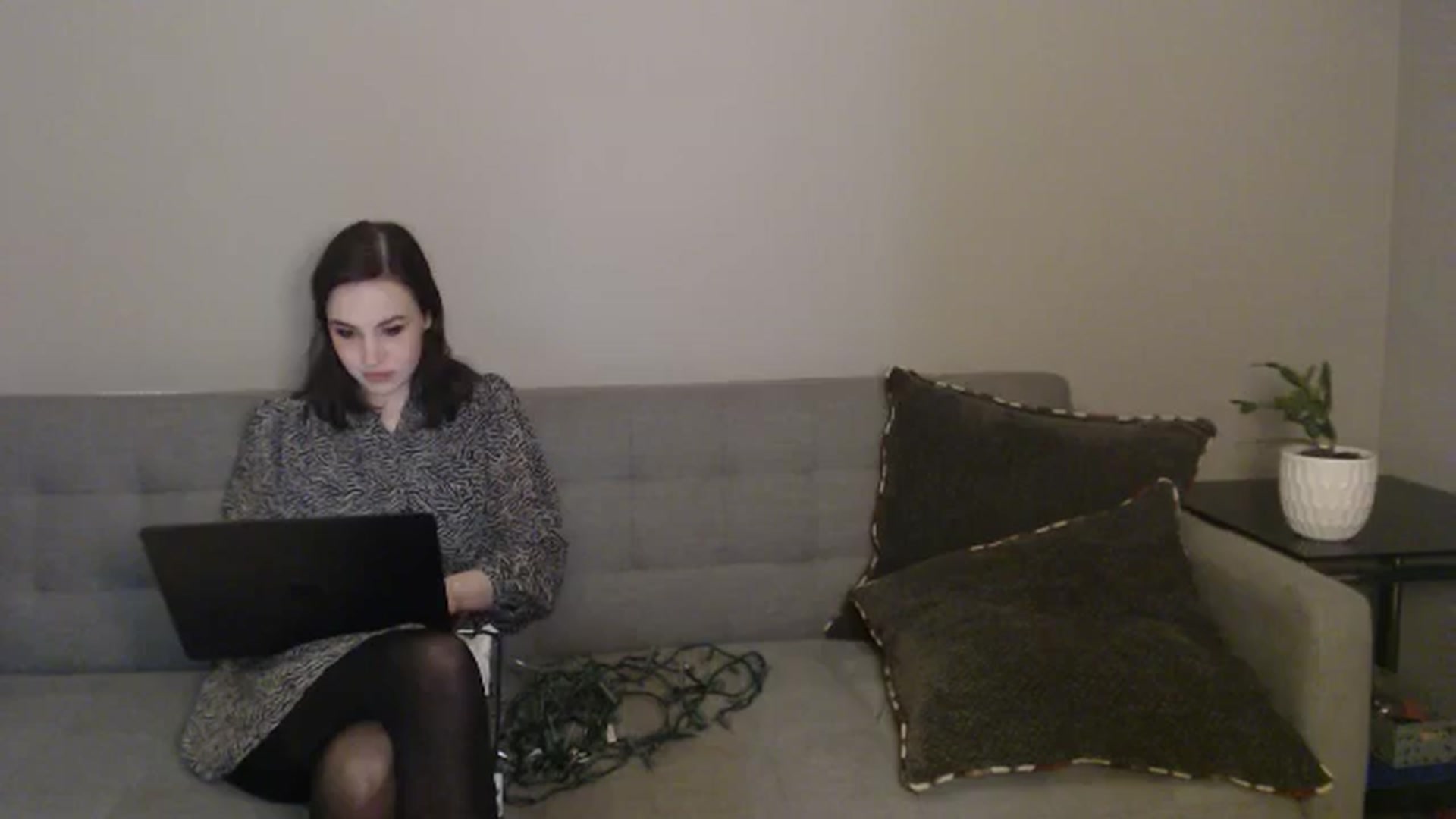 Gallery image thumbnail from antidreamgirl's myfreecams stream on, 11/21/2024, 02:55 image 1 of 20