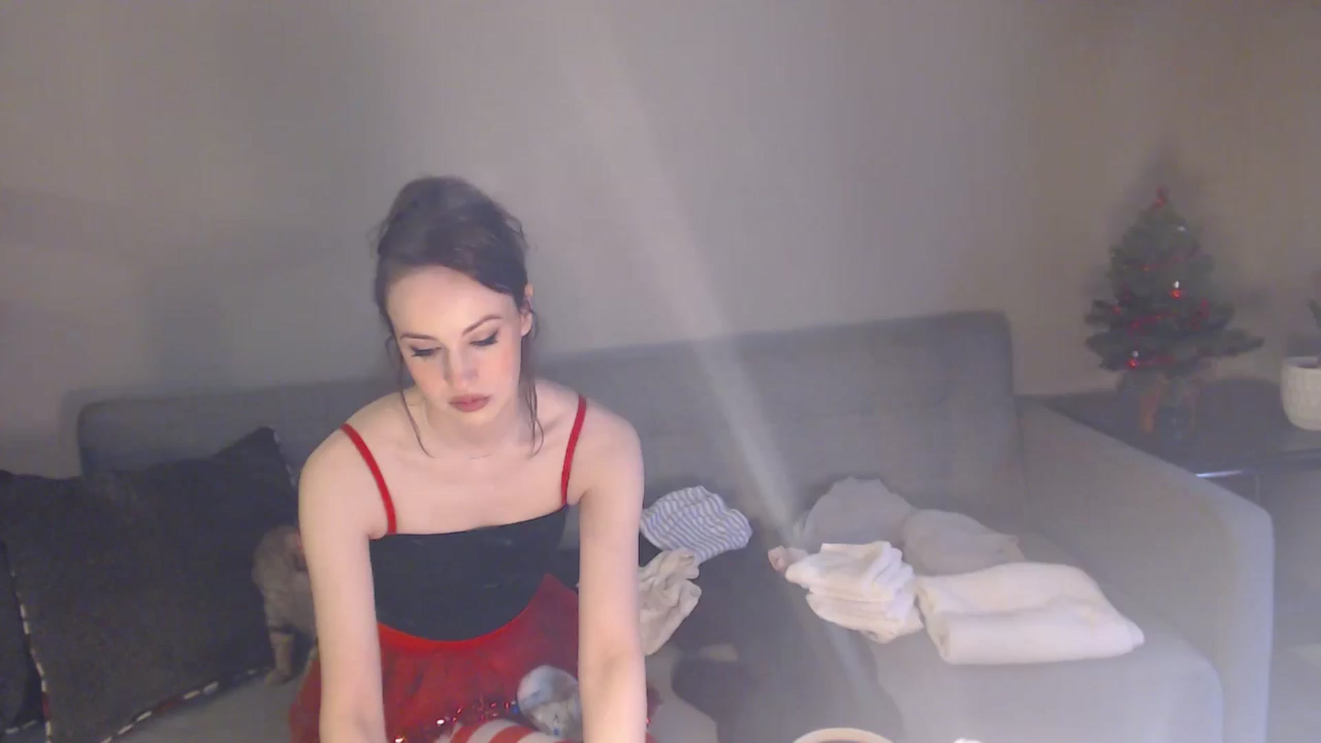 Gallery image thumbnail from antidreamgirl's myfreecams stream on, 12/18/2024, 21:31 image 12 of 20