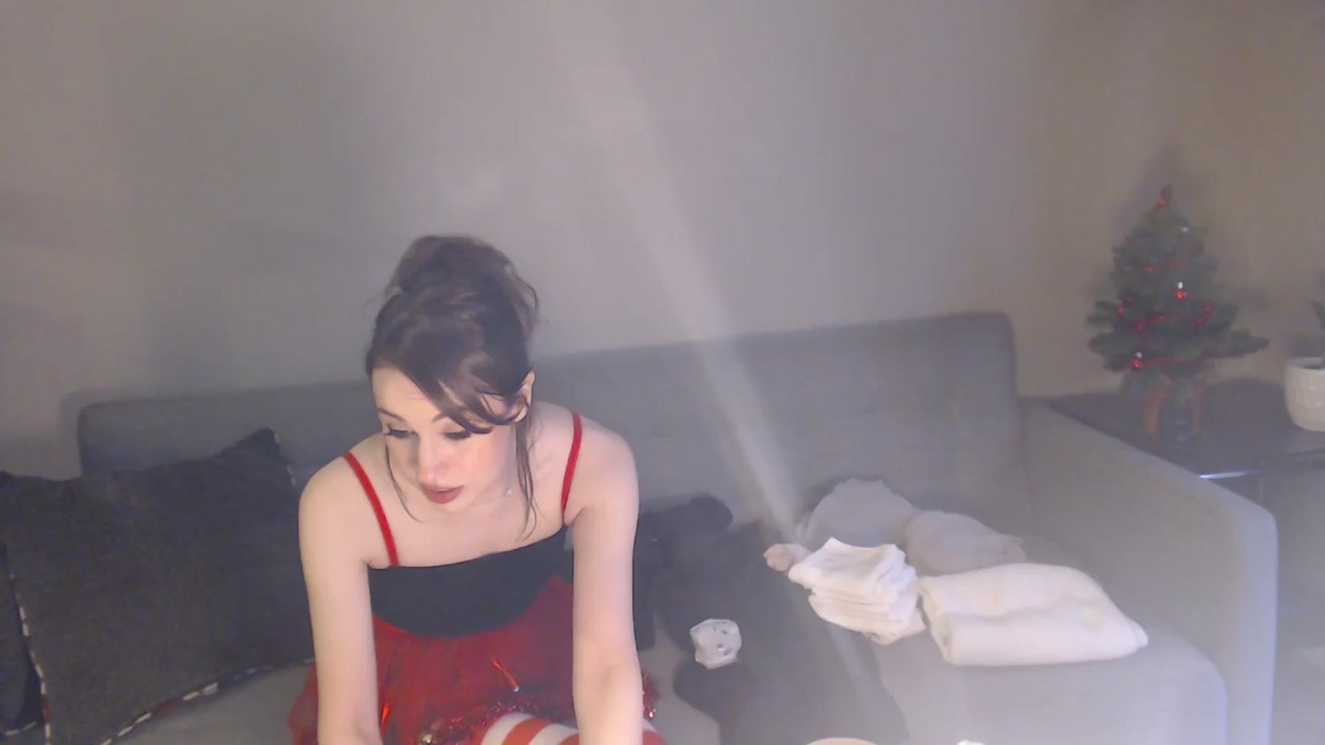 Gallery image thumbnail from antidreamgirl's myfreecams stream on, 12/18/2024, 21:31 image 9 of 20
