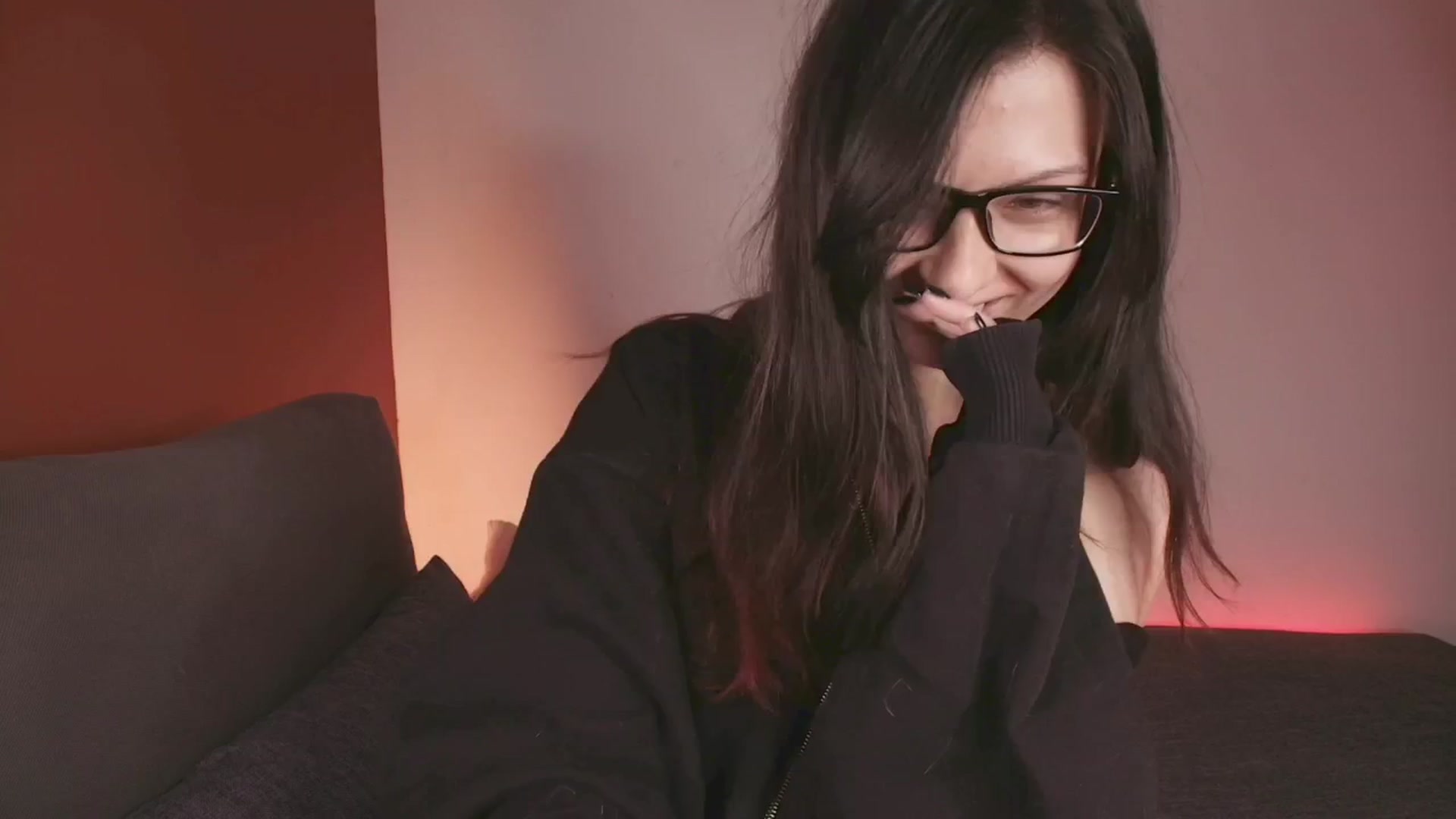 Gallery image thumbnail from anymodel's myfreecams stream on, 06/13/2025, 01:37 image 2 of 20