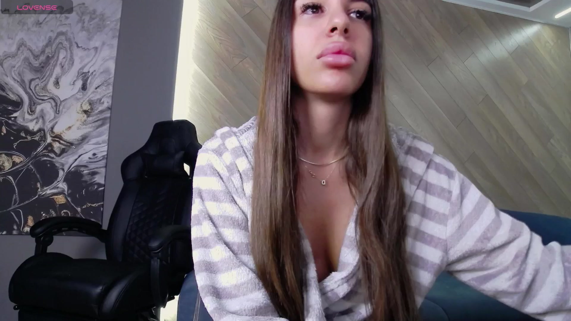 Gallery image thumbnail from arabian_kate's myfreecams stream on, 05/12/2025, 05:37 image 1 of 20