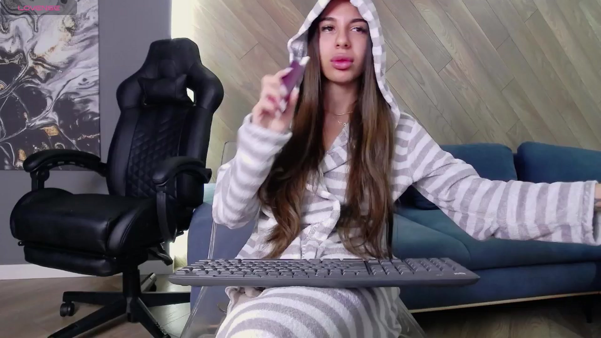 Gallery image thumbnail from arabian_kate's myfreecams stream on, 05/12/2025, 05:37 image 10 of 20