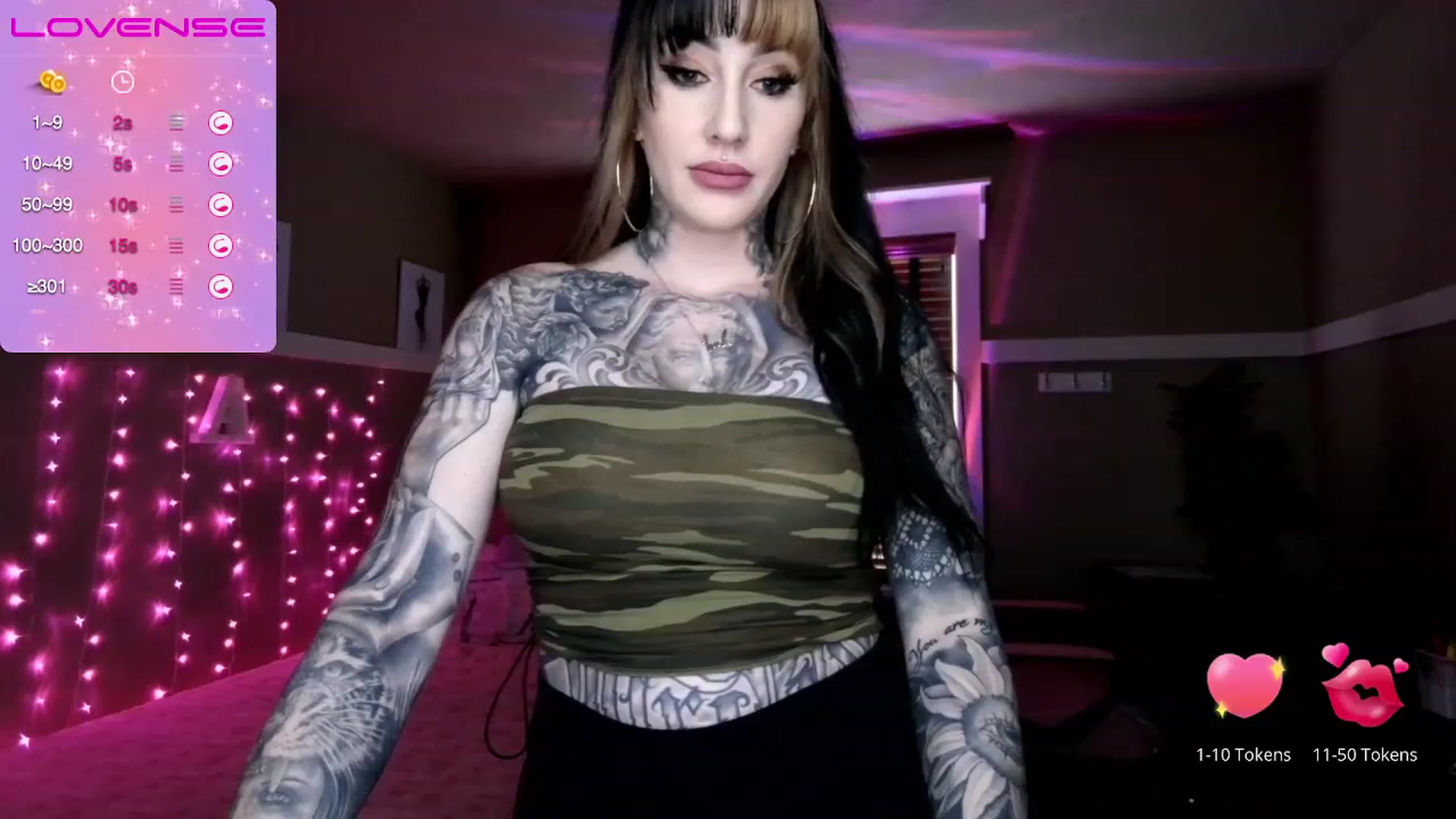 Gallery image thumbnail from ariajanexxx's myfreecams stream on, 01/20/2023, 21:55 image 1 of 20