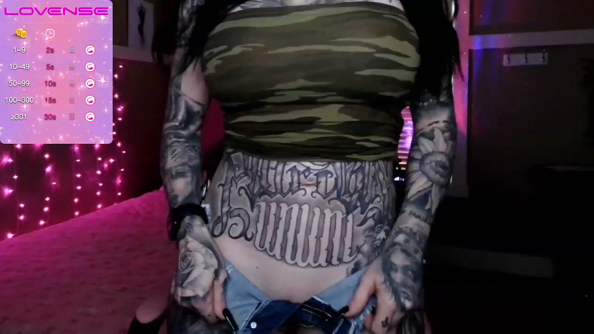 Gallery image thumbnail from ariajanexxx's myfreecams stream on, 01/20/2023, 21:55 image 16 of 20