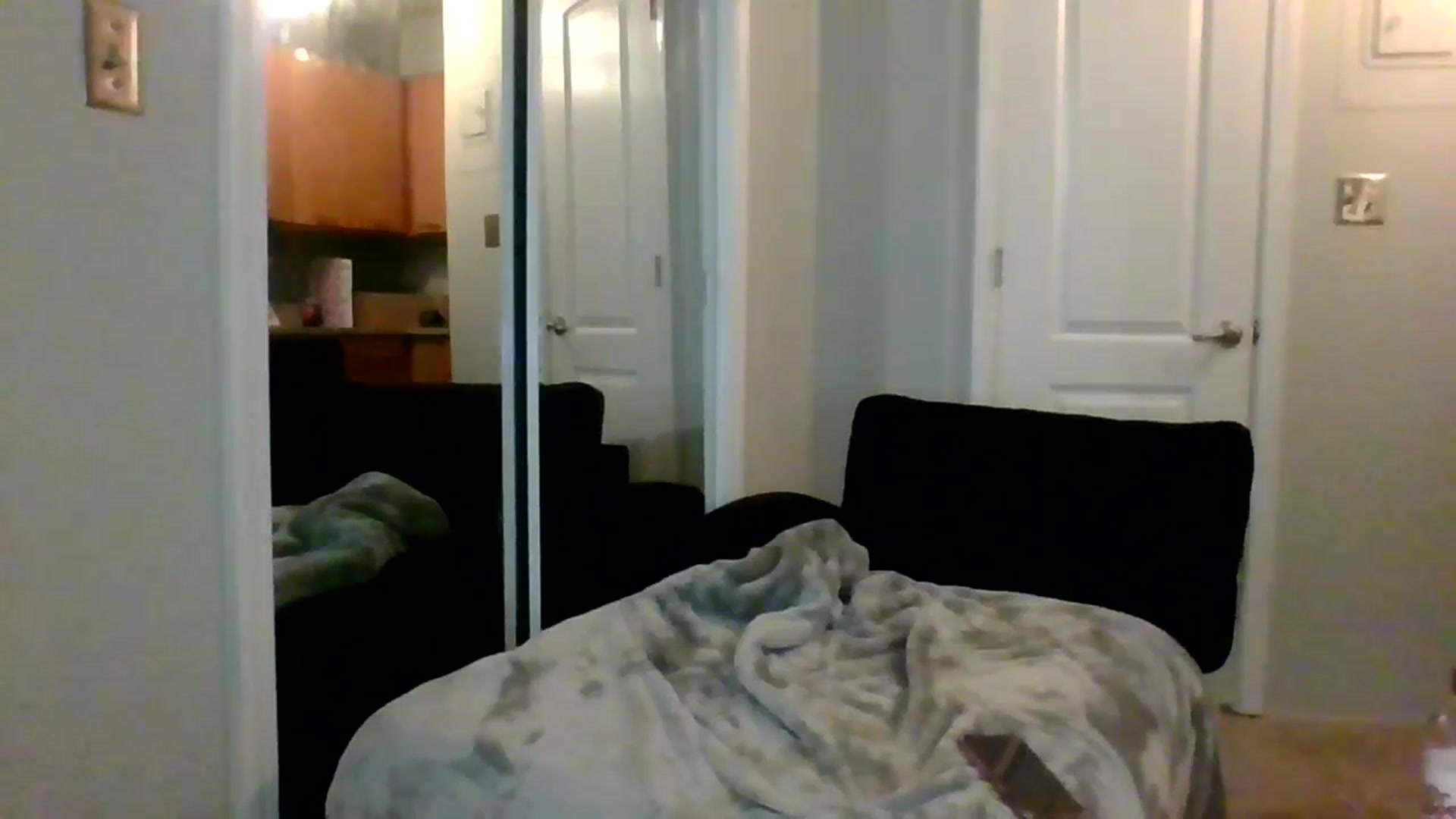 Gallery image thumbnail from aricollins's myfreecams stream on, 12/17/2025, 20:46 image 2 of 20