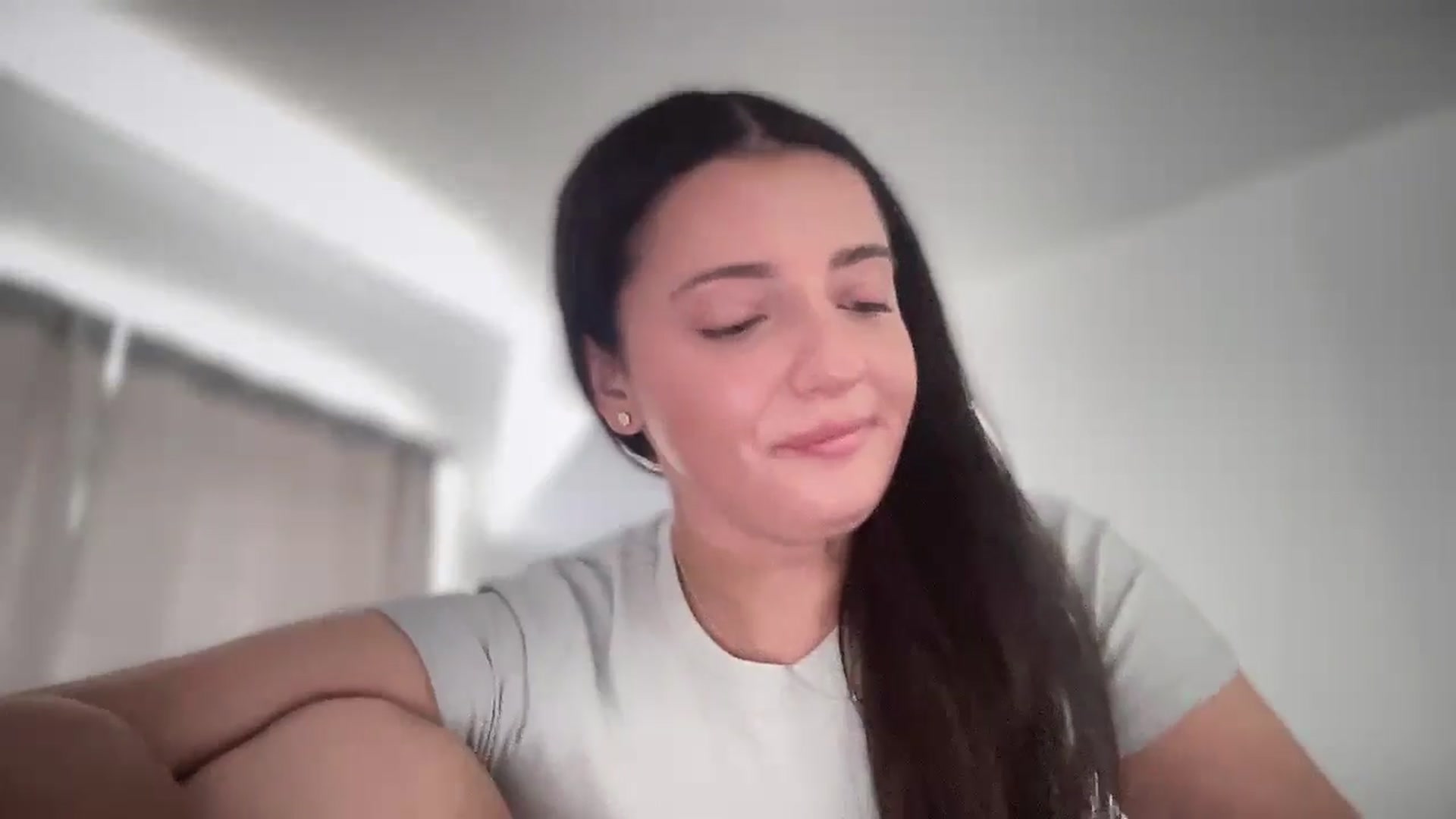 Gallery image thumbnail from arielxxx's myfreecams stream on, 07/09/2024, 16:01 image 16 of 20