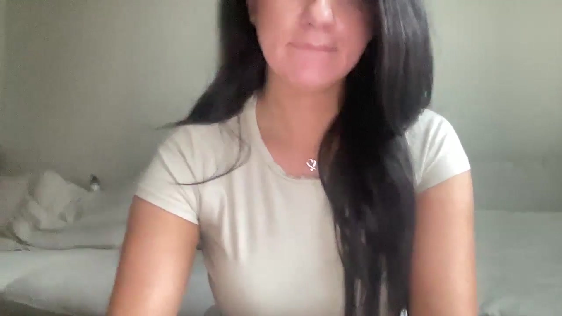 Gallery image thumbnail from arielxxx's myfreecams stream on, 11/04/2024, 21:56 image 5 of 20