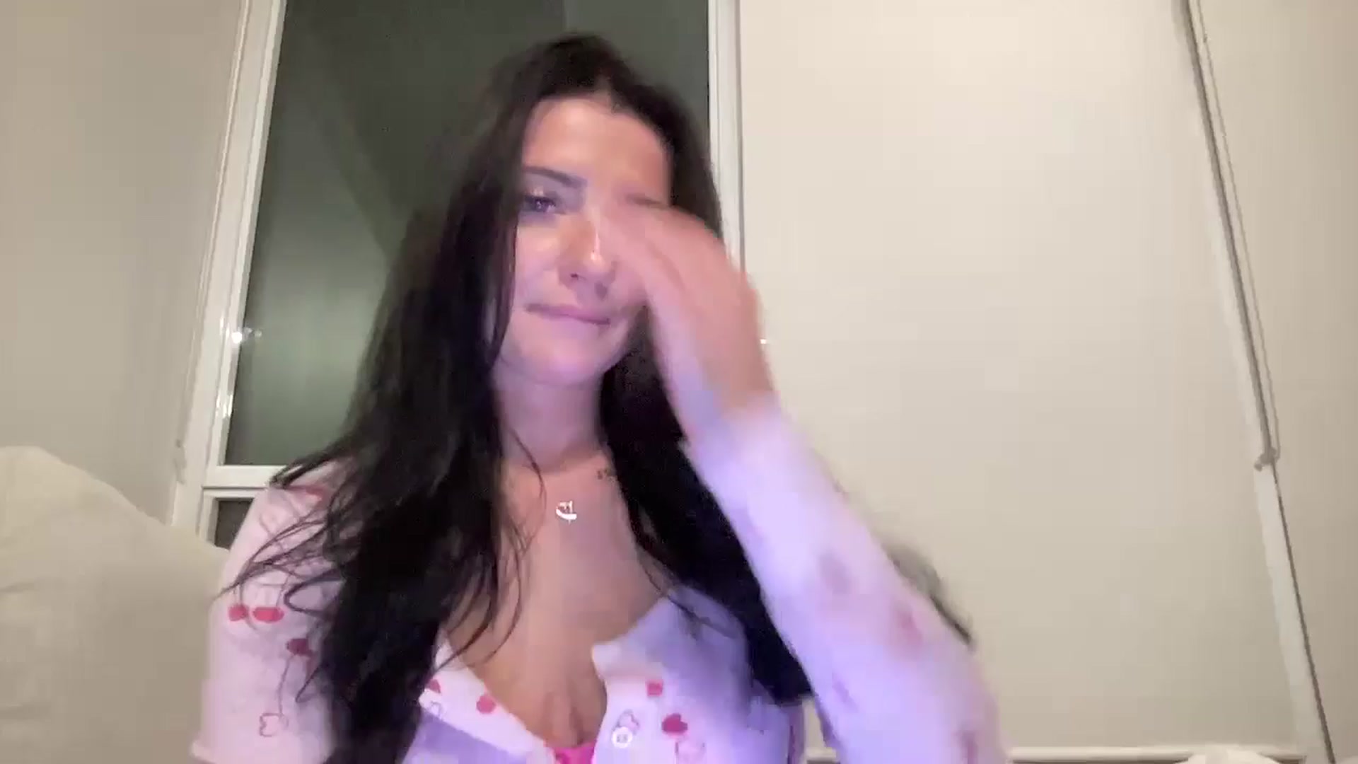 Gallery image thumbnail from arielxxx's myfreecams stream on, 11/08/2024, 01:31 image 1 of 20