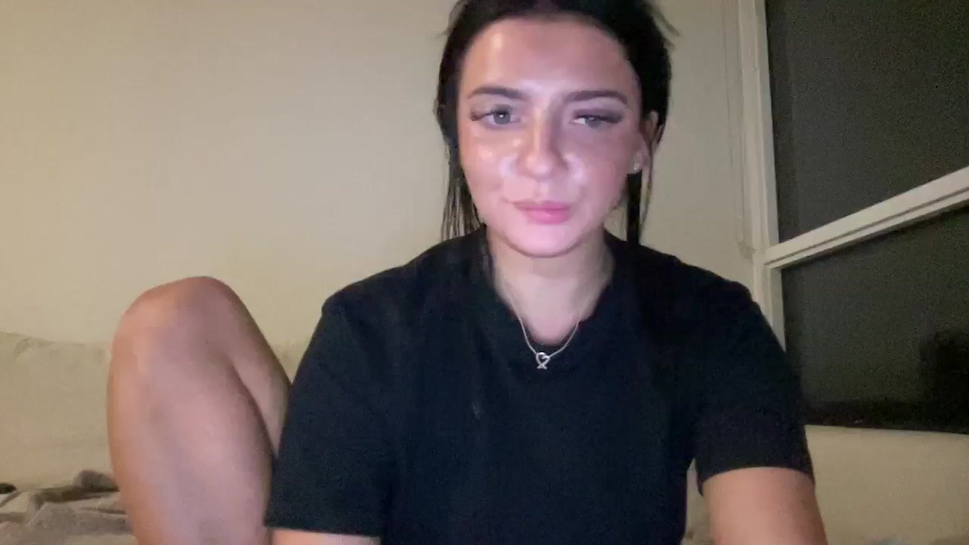 Gallery image thumbnail from arielxxx's myfreecams stream on, 11/10/2024, 24:06 image 15 of 20
