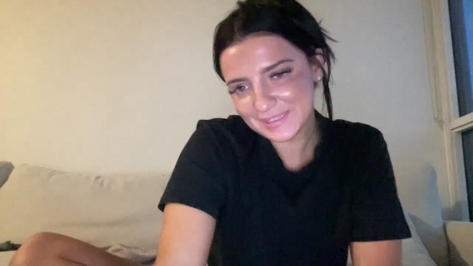 Gallery image thumbnail from arielxxx's myfreecams stream on, 11/10/2024, 24:06 image 3 of 20
