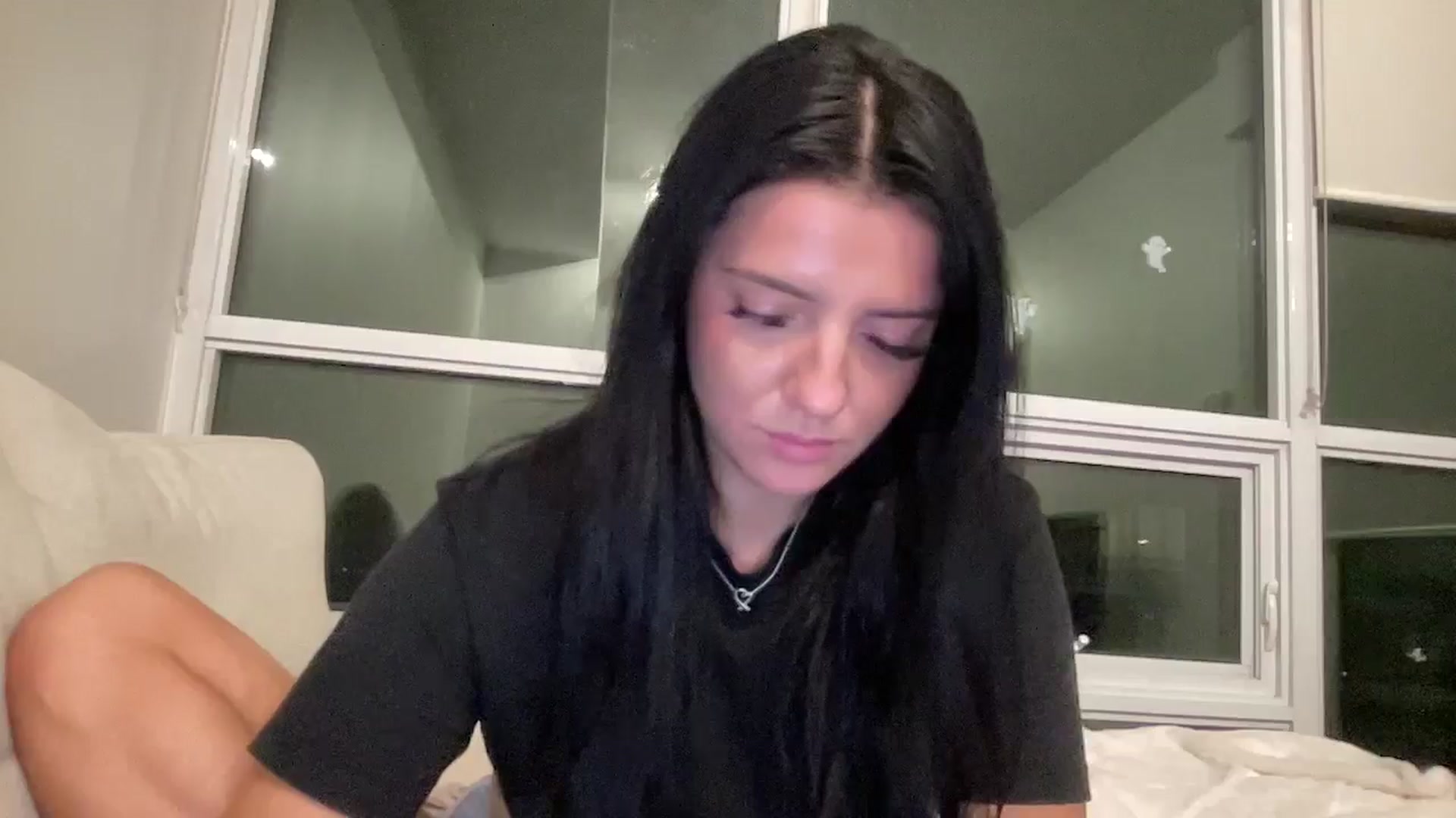 Gallery image thumbnail from arielxxx's myfreecams stream on, 11/10/2024, 01:36 image 2 of 20