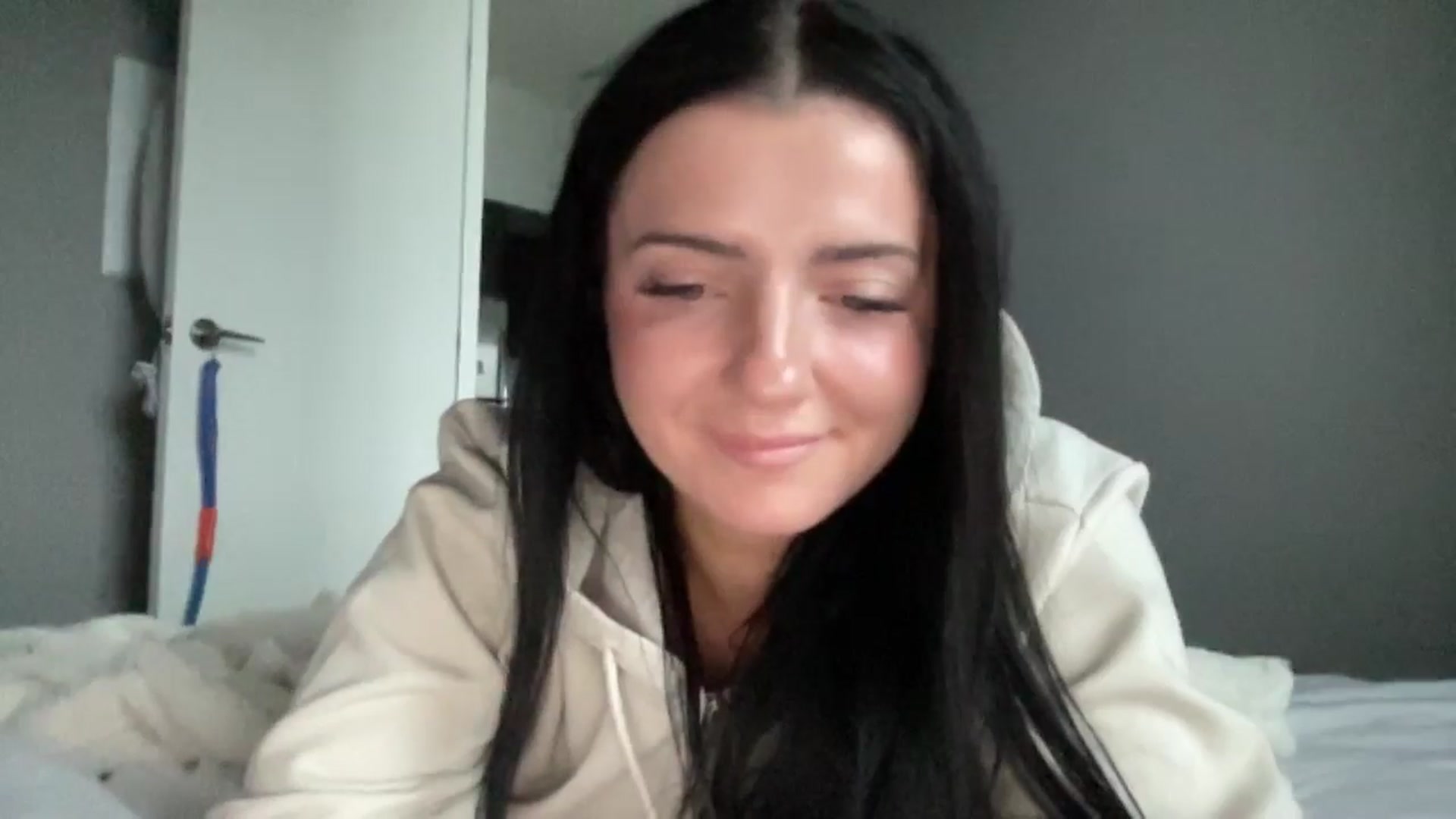 Gallery image thumbnail from arielxxx's myfreecams stream on, 12/20/2024, 21:52 image 14 of 20