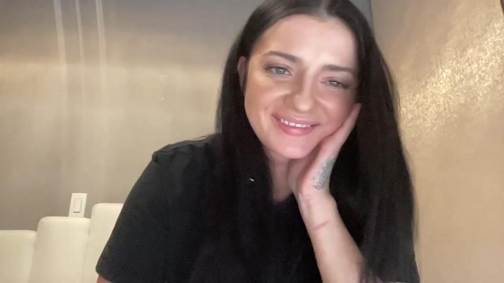 Gallery image thumbnail from arielxxx's myfreecams stream on, 01/30/2025, 04:50 image 15 of 20