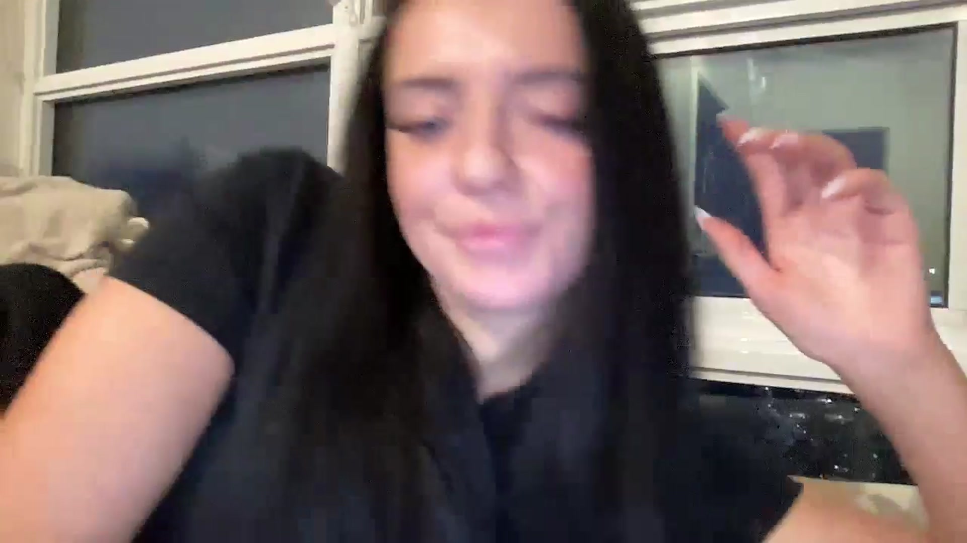 Gallery image thumbnail from arielxxx's myfreecams stream on, 02/11/2025, 24:13 image 3 of 20