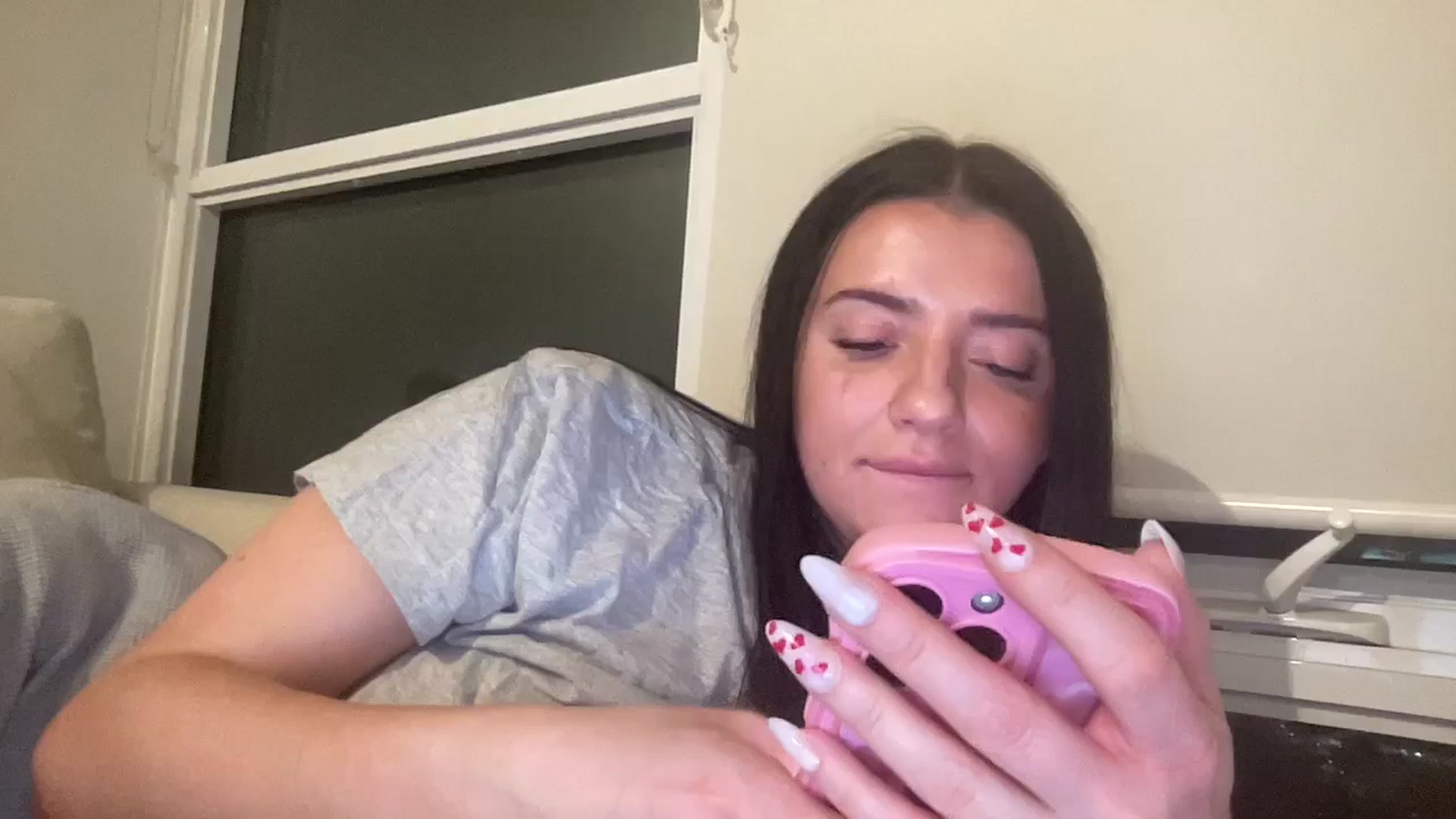 Gallery image thumbnail from arielxxx's myfreecams stream on, 02/15/2025, 04:33 image 16 of 20