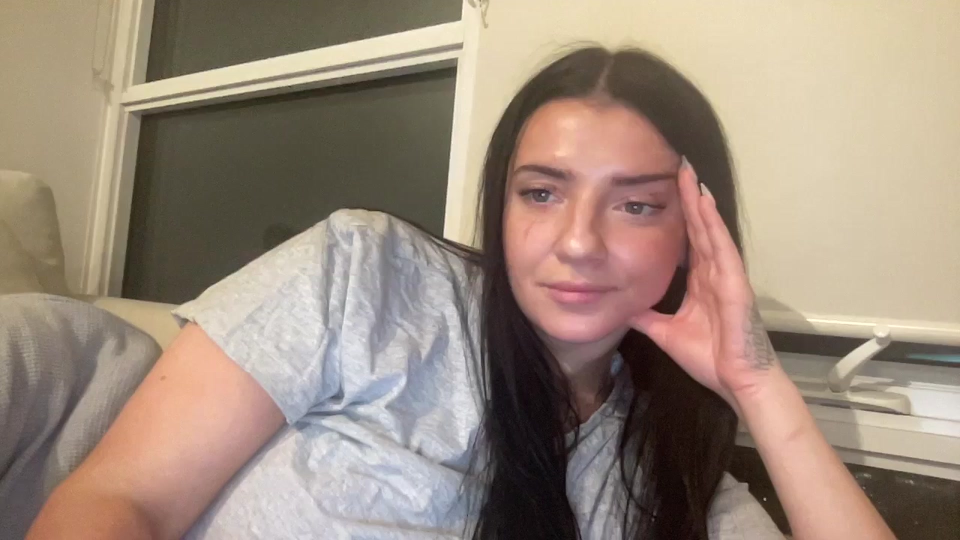 Gallery image thumbnail from arielxxx's myfreecams stream on, 02/15/2025, 04:33 image 19 of 20