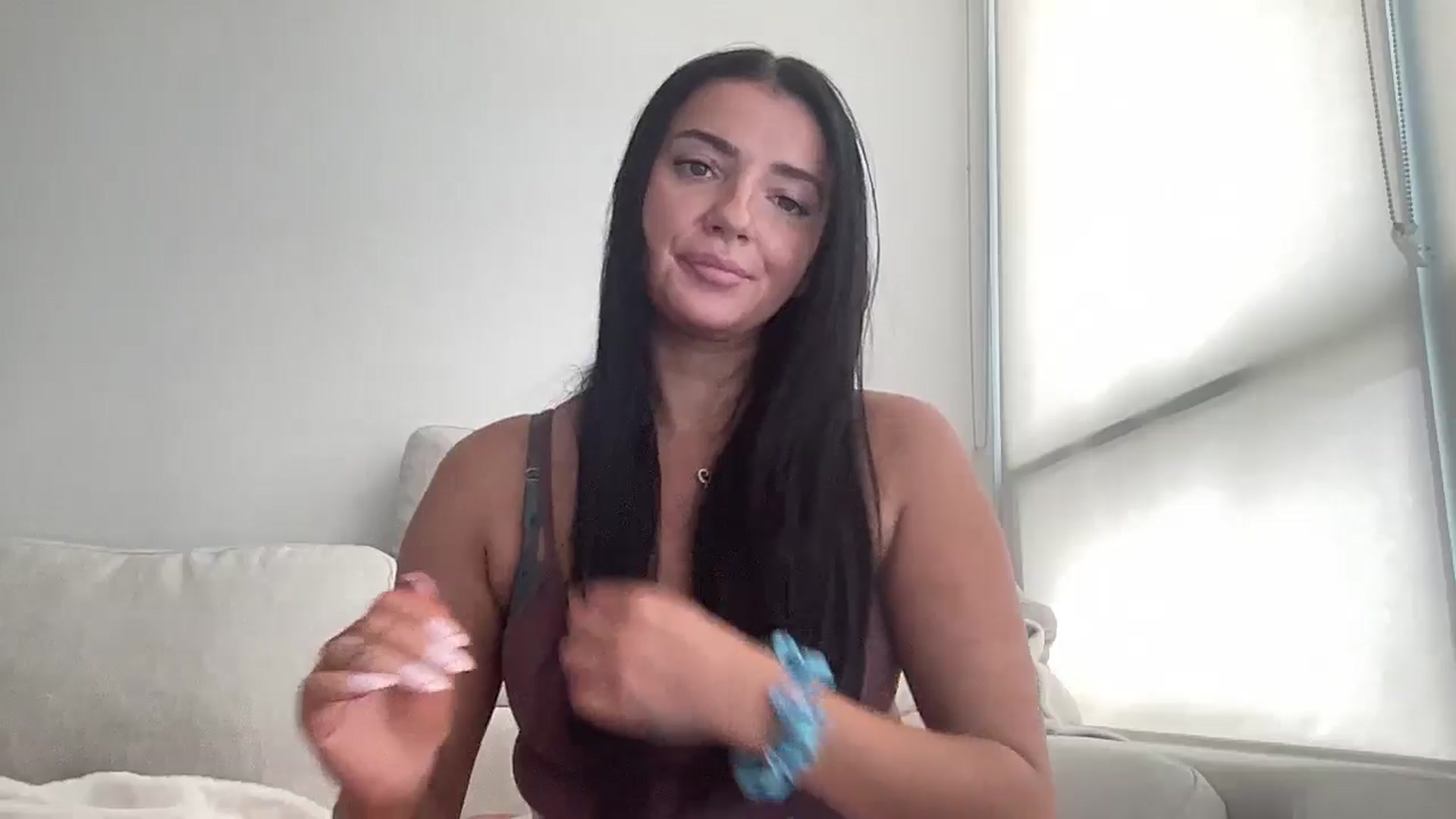 Gallery image thumbnail from arielxxx's myfreecams stream on, 02/16/2025, 18:50 image 17 of 20