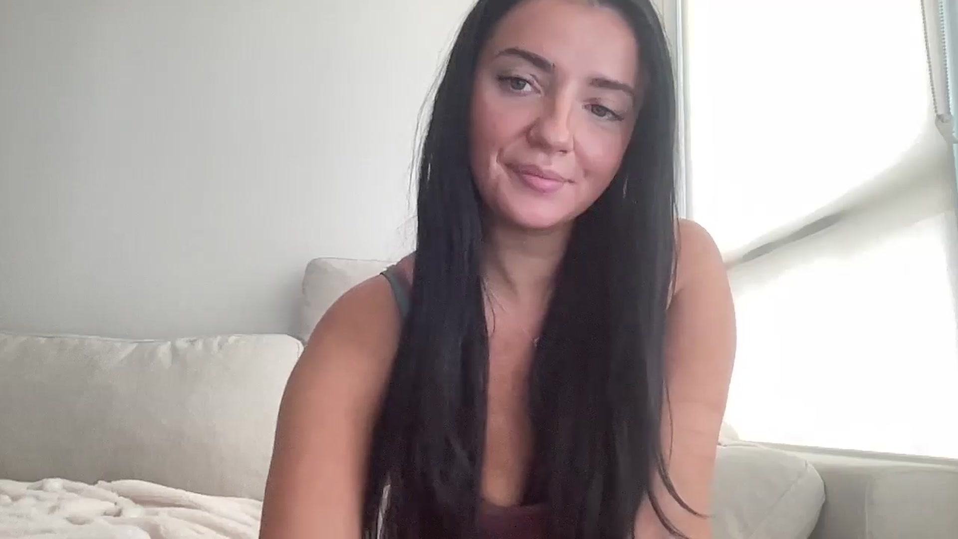 Gallery image thumbnail from arielxxx's myfreecams stream on, 02/16/2025, 18:50 image 18 of 20