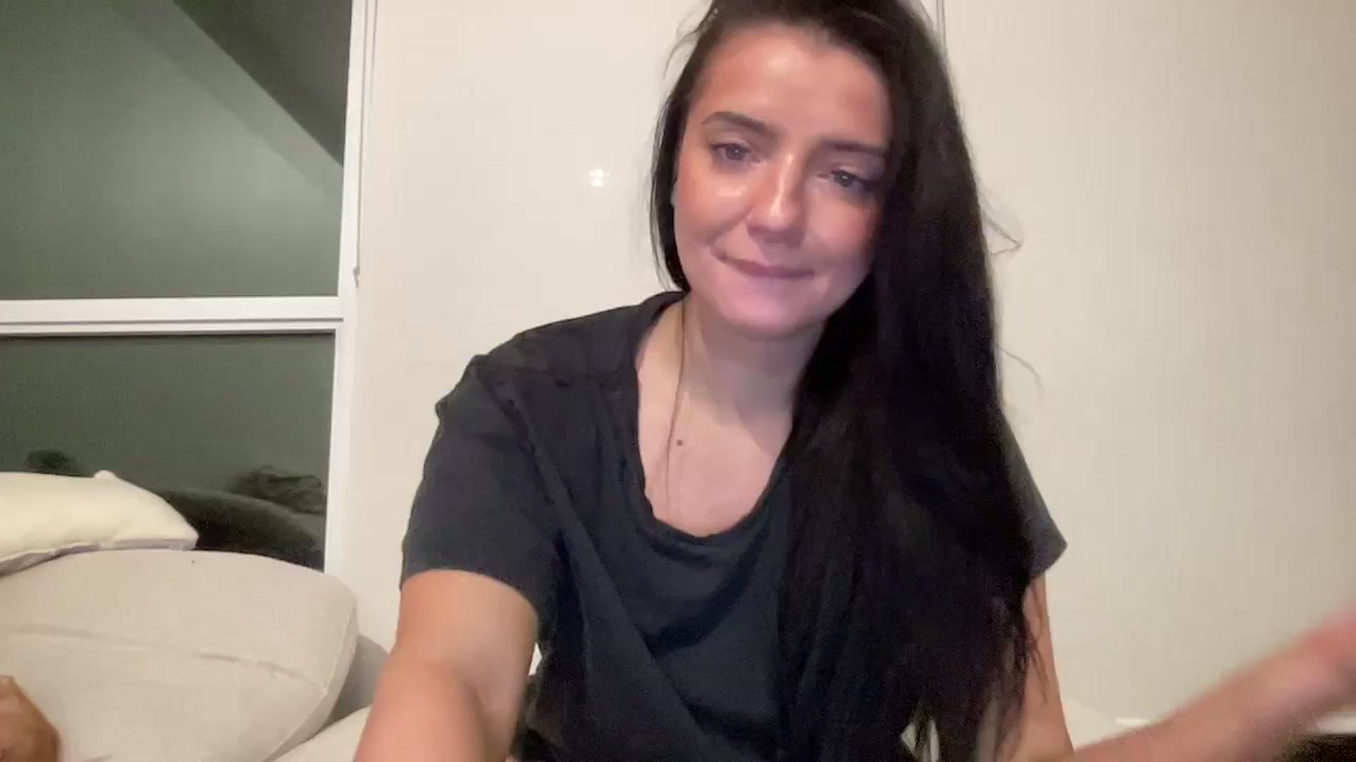 Gallery image thumbnail from arielxxx's myfreecams stream on, 02/26/2025, 04:02 image 20 of 20