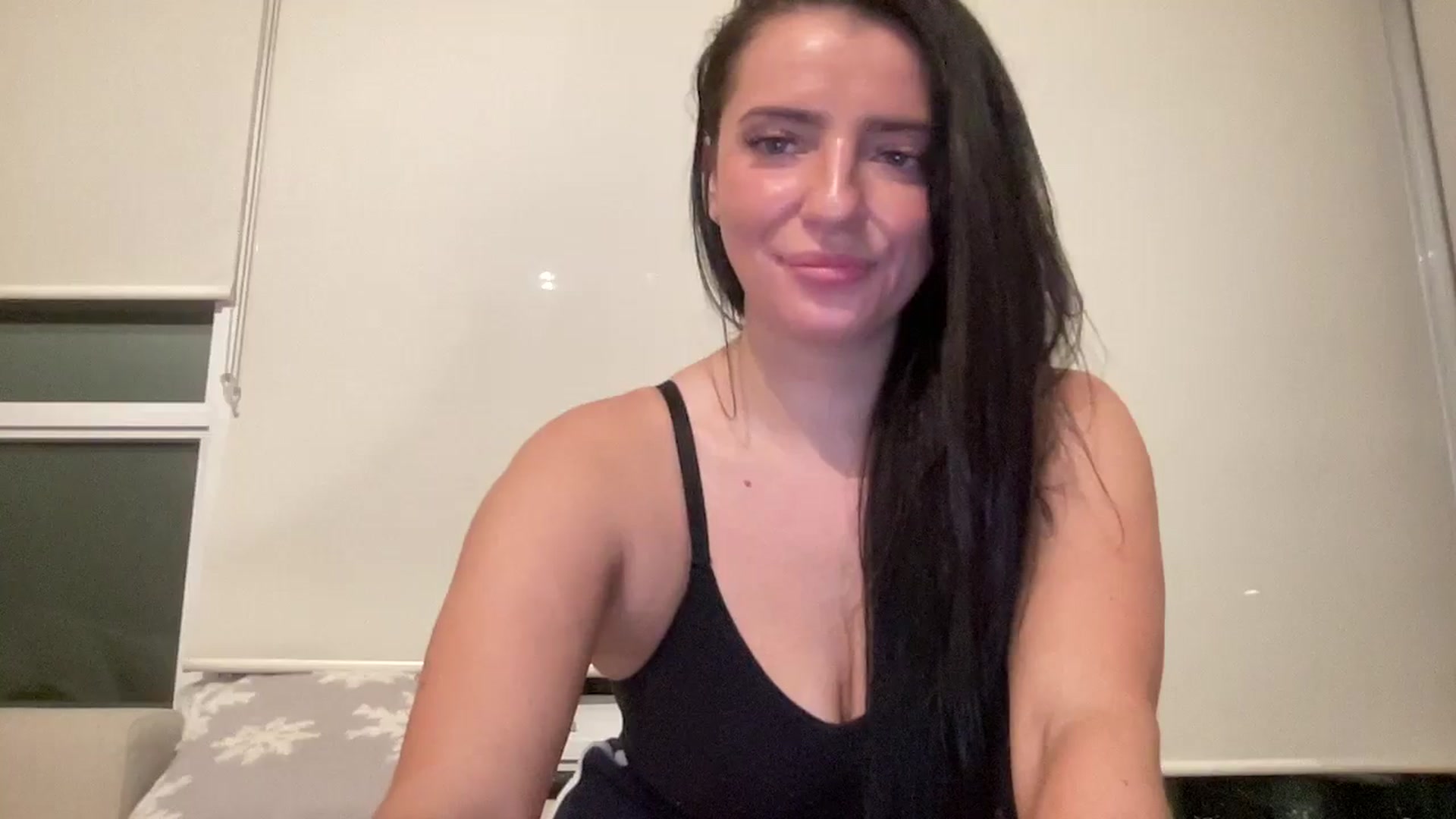 Gallery image thumbnail from arielxxx's myfreecams stream on, 02/28/2025, 05:05 image 20 of 20