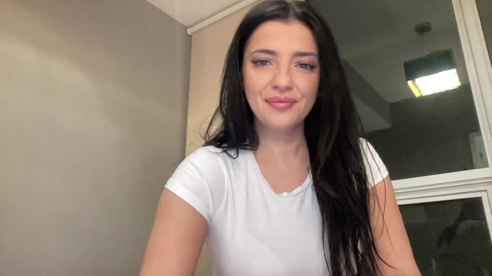 Gallery image thumbnail from arielxxx's myfreecams stream on, 03/28/2025, 02:00 image 4 of 20
