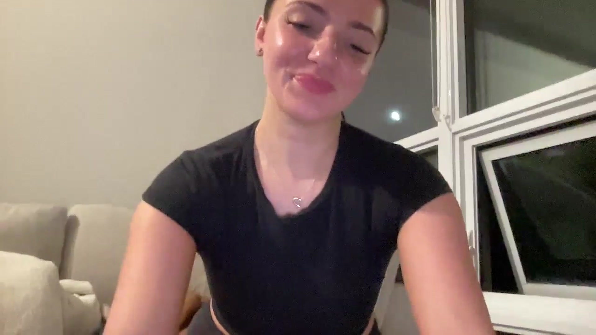 Gallery image thumbnail from arielxxx's myfreecams stream on, 04/15/2025, 05:23 image 6 of 20