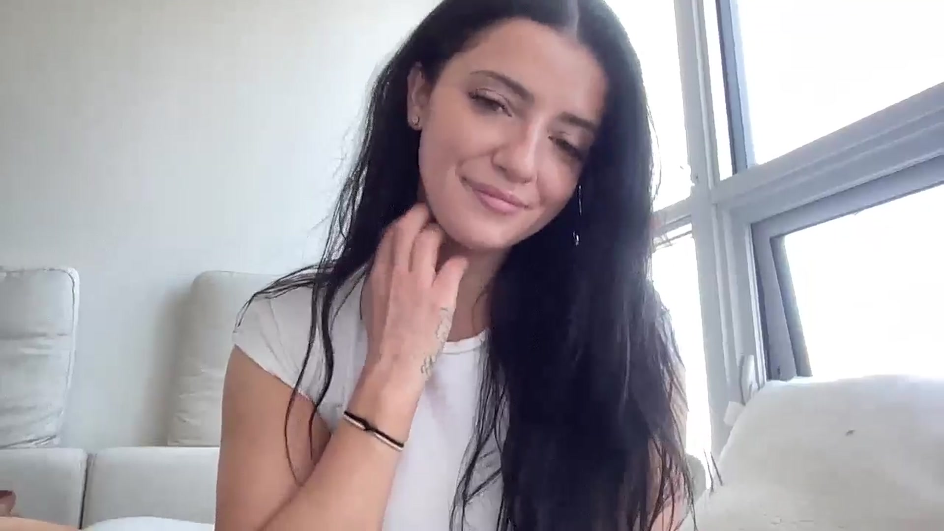 Gallery image thumbnail from arielxxx's myfreecams stream on, 05/11/2025, 14:44 image 15 of 20