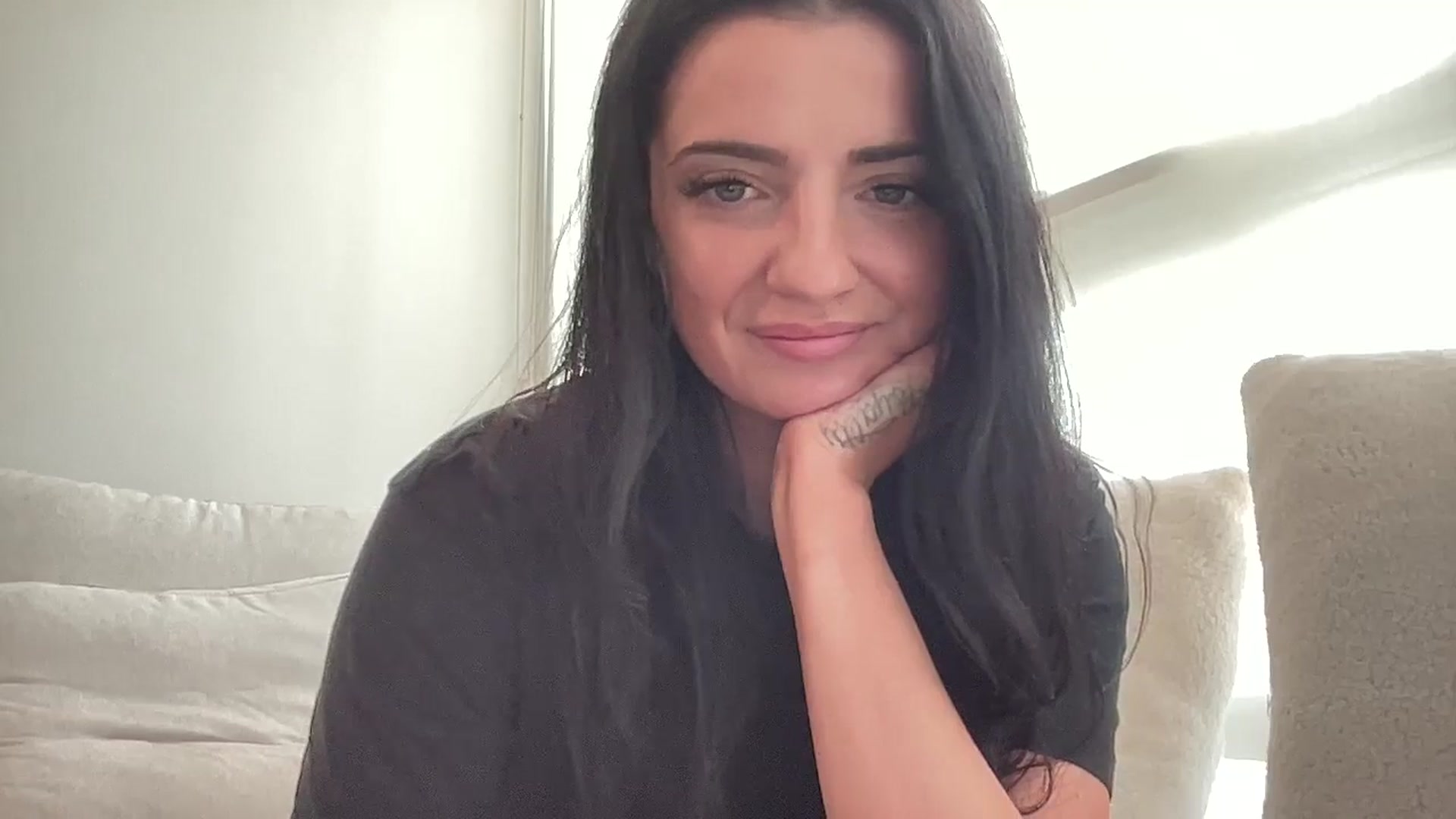 Gallery image thumbnail from arielxxx's myfreecams stream on, 05/13/2025, 18:03 image 2 of 20