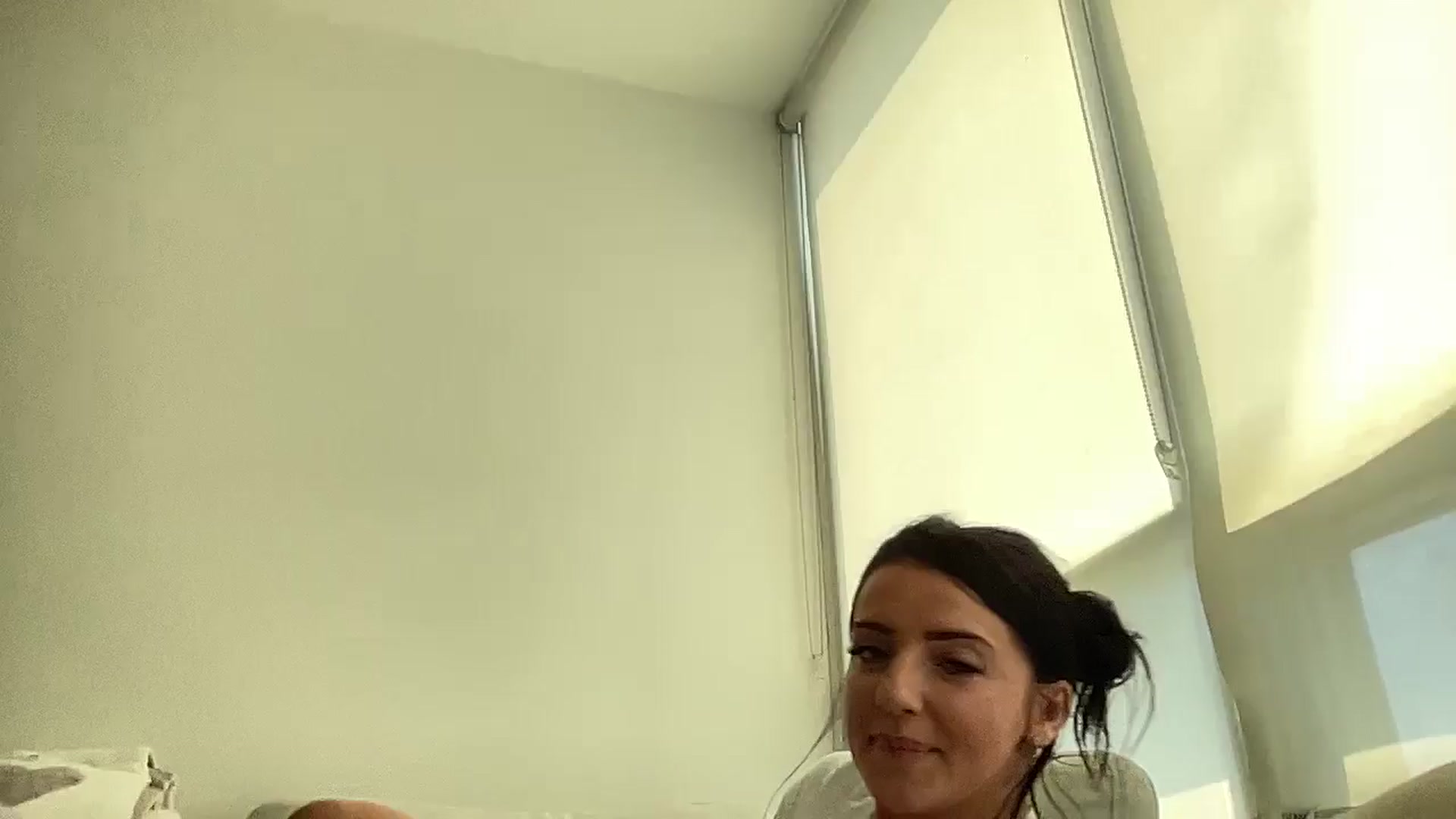 Gallery image thumbnail from arielxxx's myfreecams stream on, 05/15/2025, 18:14 image 1 of 20