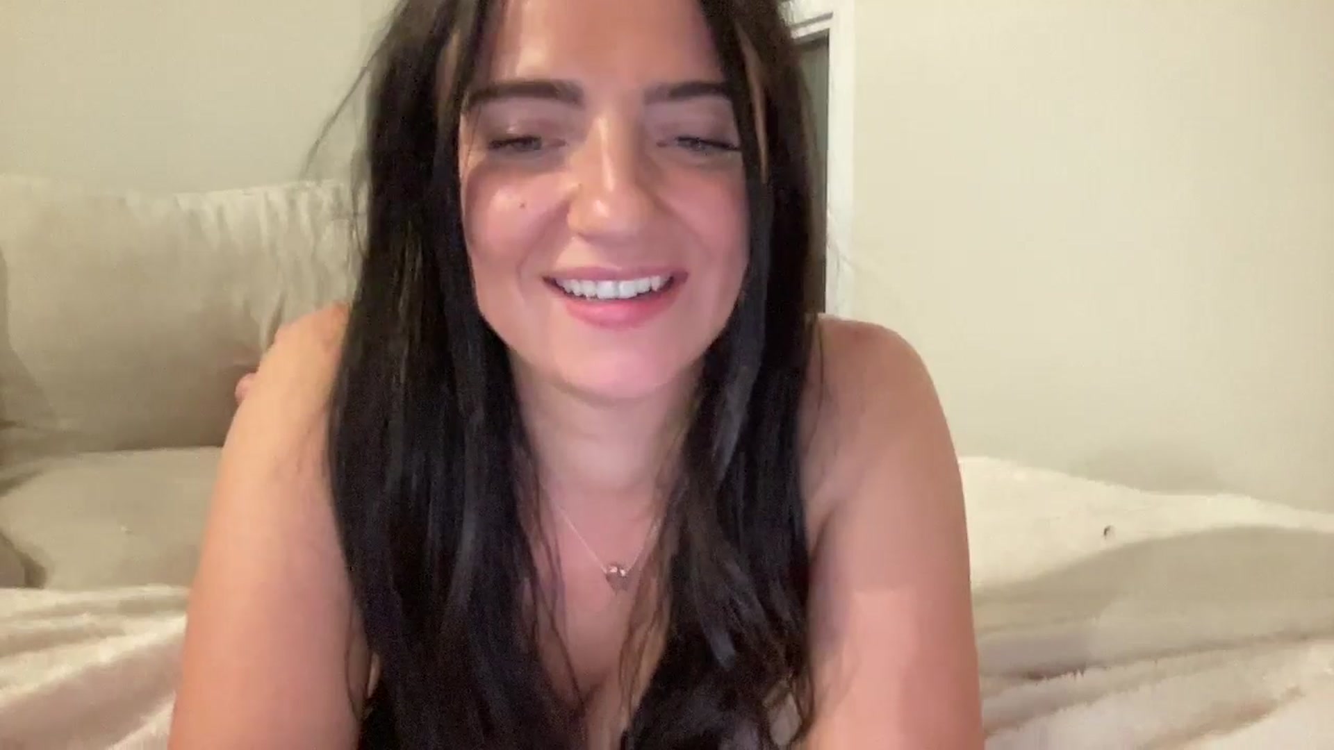 Gallery image thumbnail from arielxxx's myfreecams stream on, 08/02/2025, 03:12 image 16 of 20