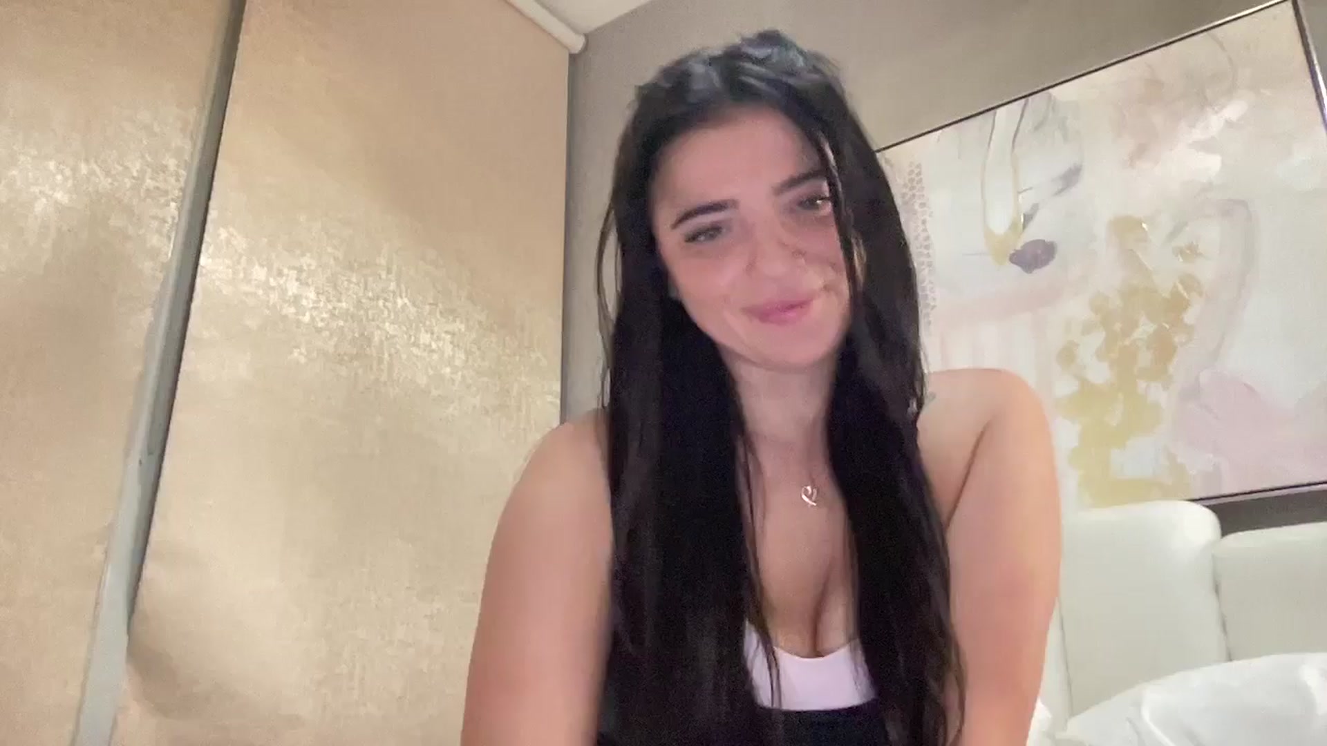 Gallery image thumbnail from arielxxx's myfreecams stream on, 08/03/2025, 03:16 image 1 of 20