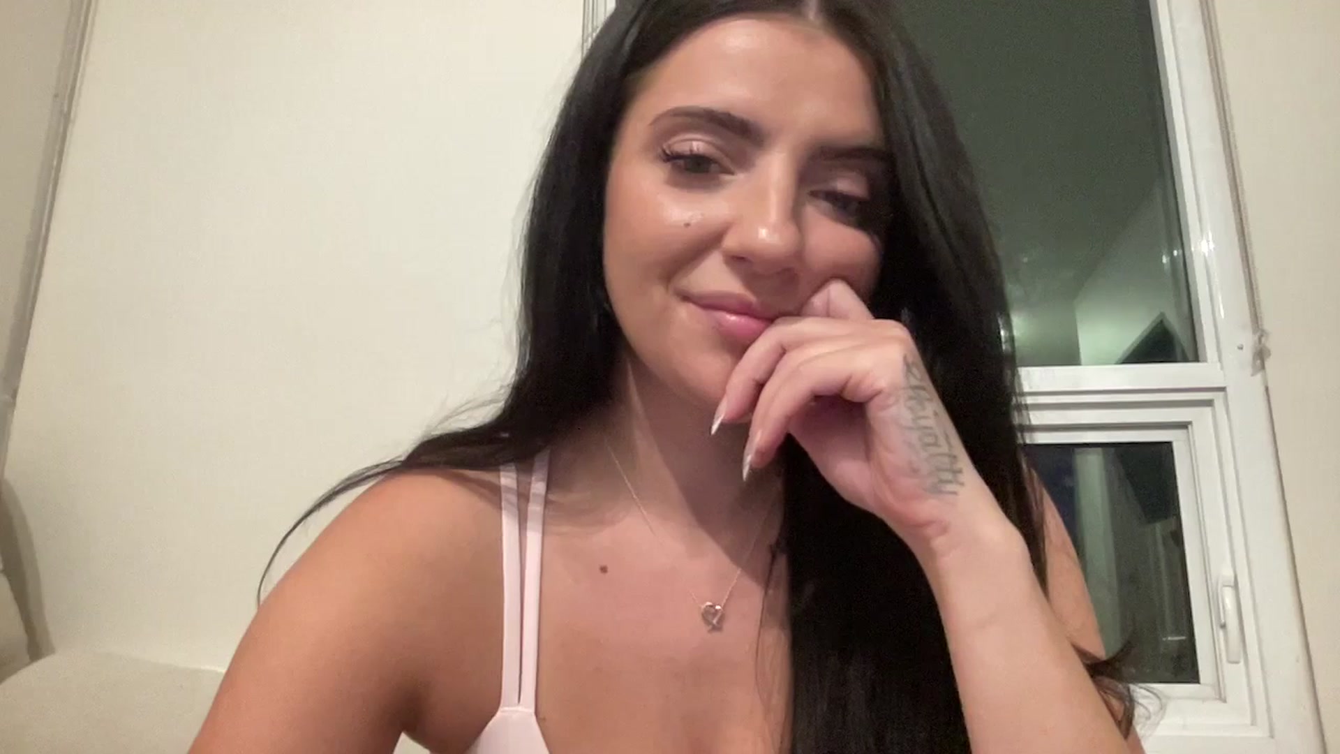 Gallery image thumbnail from arielxxx's myfreecams stream on, 09/07/2025, 03:27 image 15 of 20