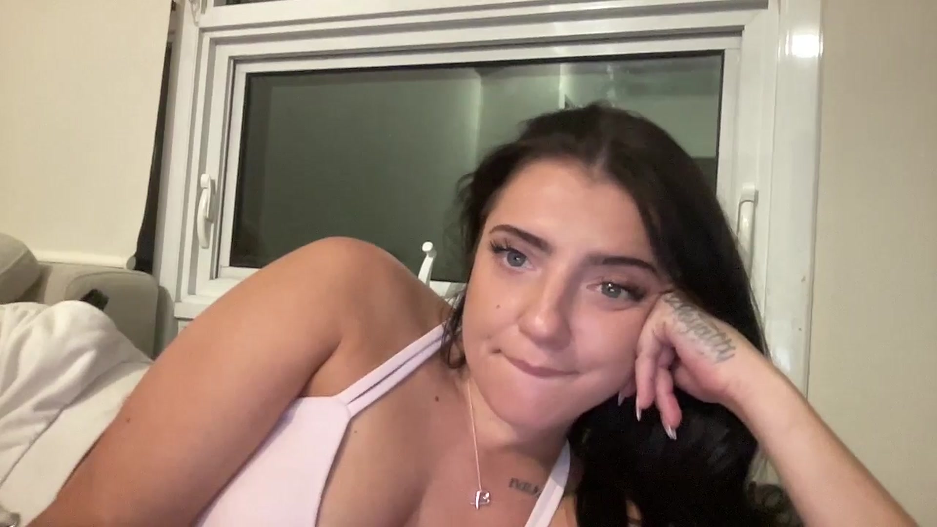Gallery image thumbnail from arielxxx's myfreecams stream on, 09/07/2025, 03:27 image 8 of 20