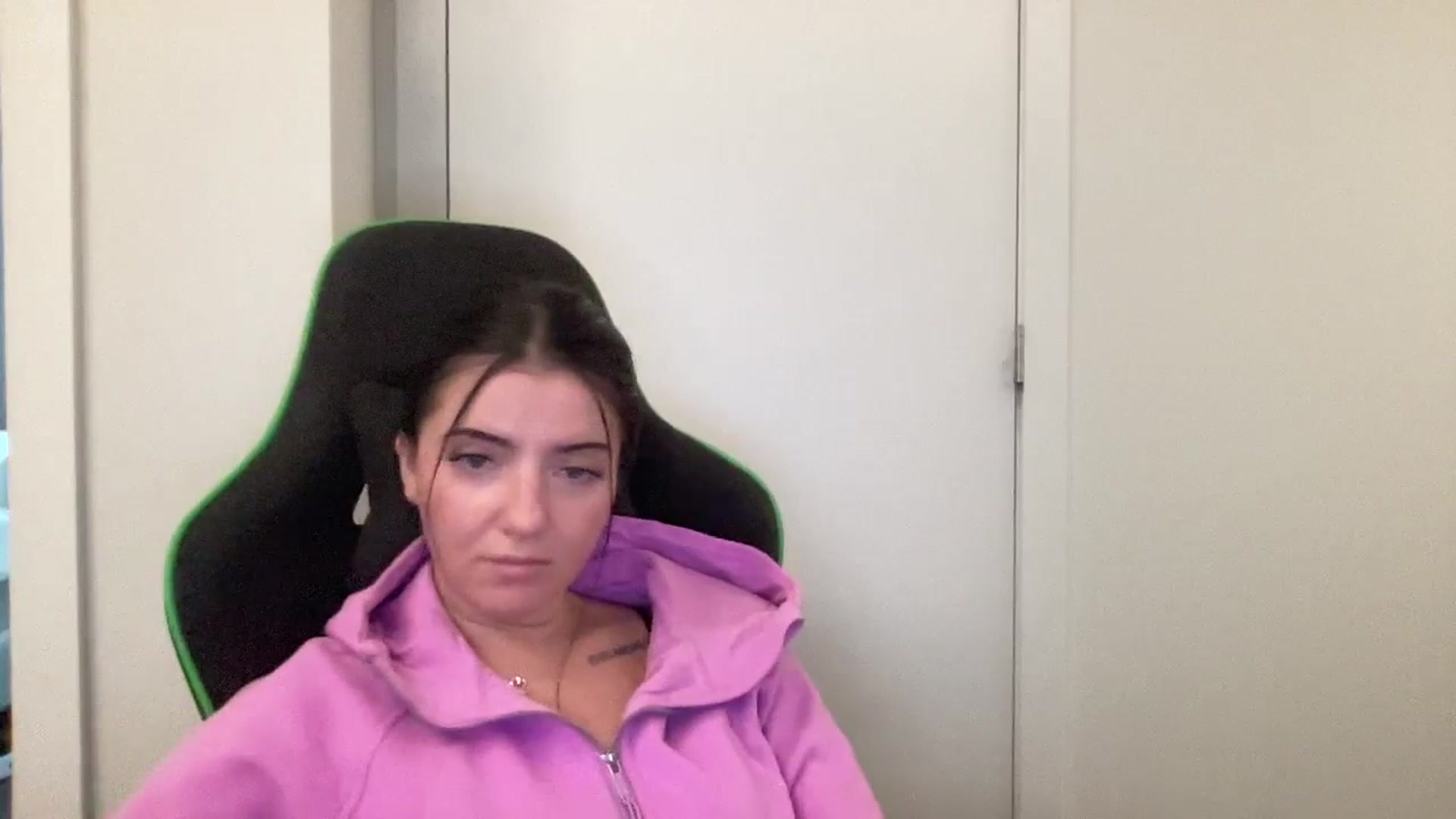 Gallery image thumbnail from arielxxx's myfreecams stream on, 09/09/2025, 24:50 image 15 of 20