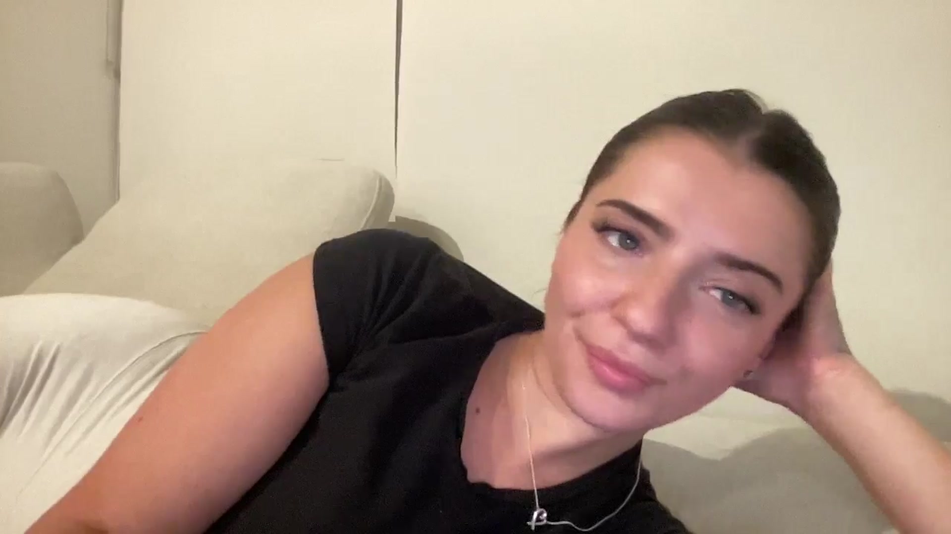 Gallery image thumbnail from arielxxx's myfreecams stream on, 09/09/2025, 02:39 image 8 of 20