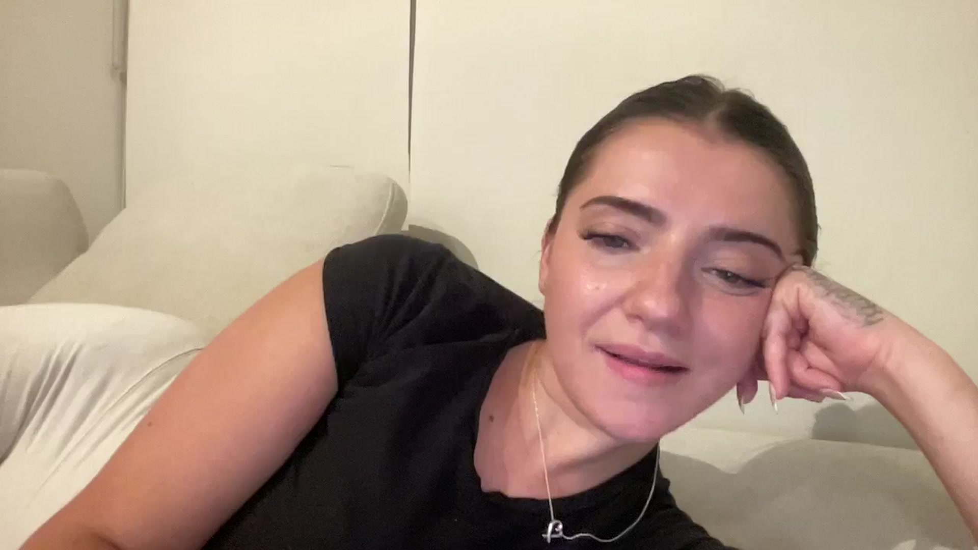 Gallery image thumbnail from arielxxx's myfreecams stream on, 09/09/2025, 02:39 image 6 of 20