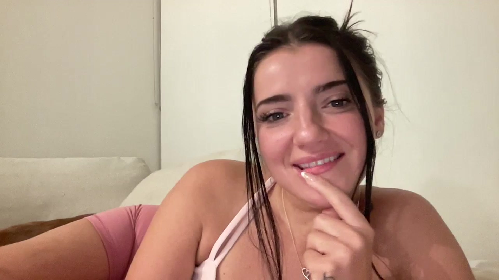 Gallery image thumbnail from arielxxx's myfreecams stream on, 09/16/2025, 02:24 image 3 of 20